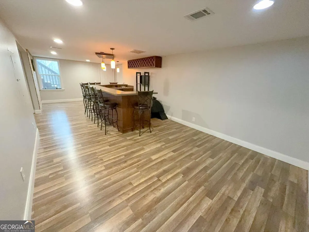 2845 Stratfield Court