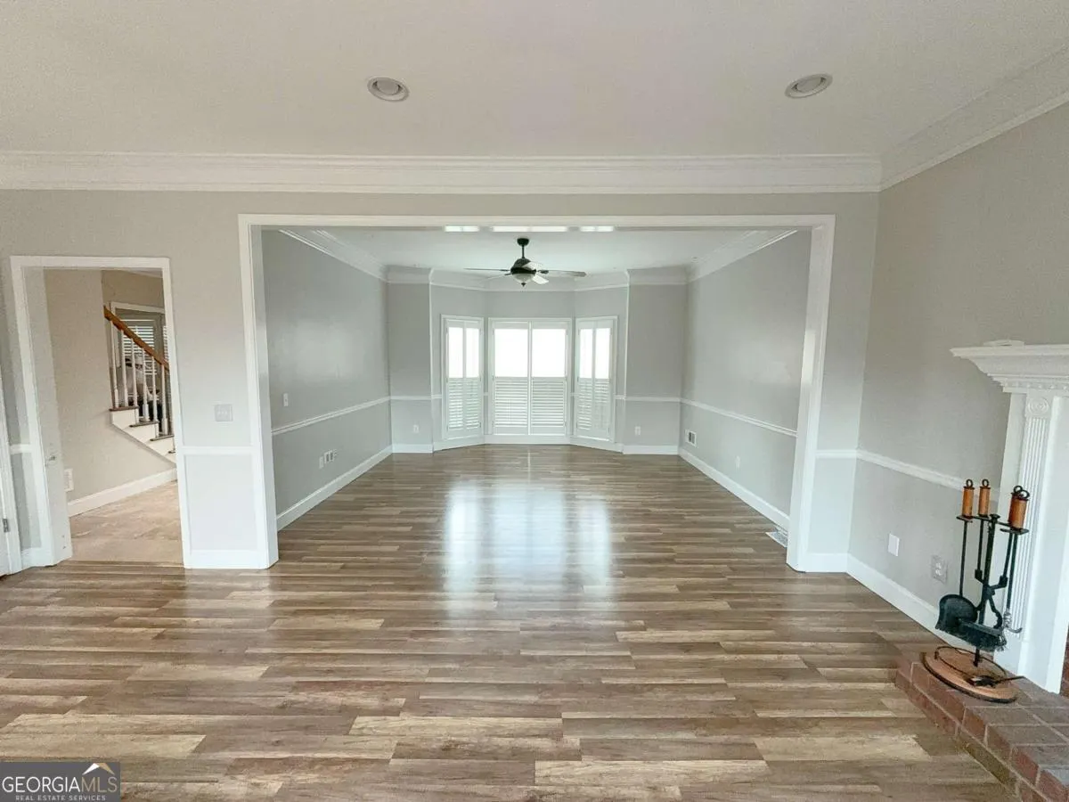 2845 Stratfield Court