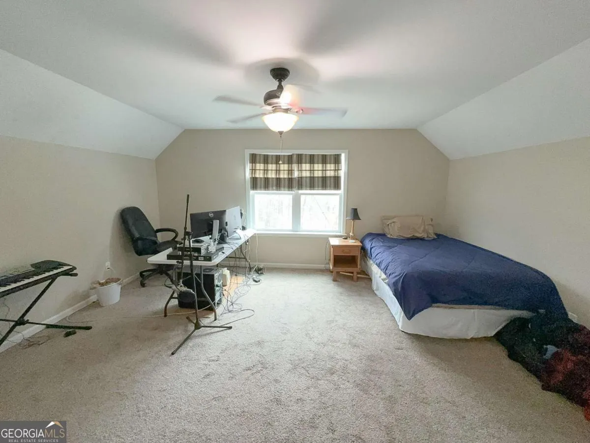 2845 Stratfield Court