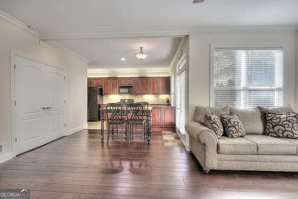 2804 Dominion Lane NW