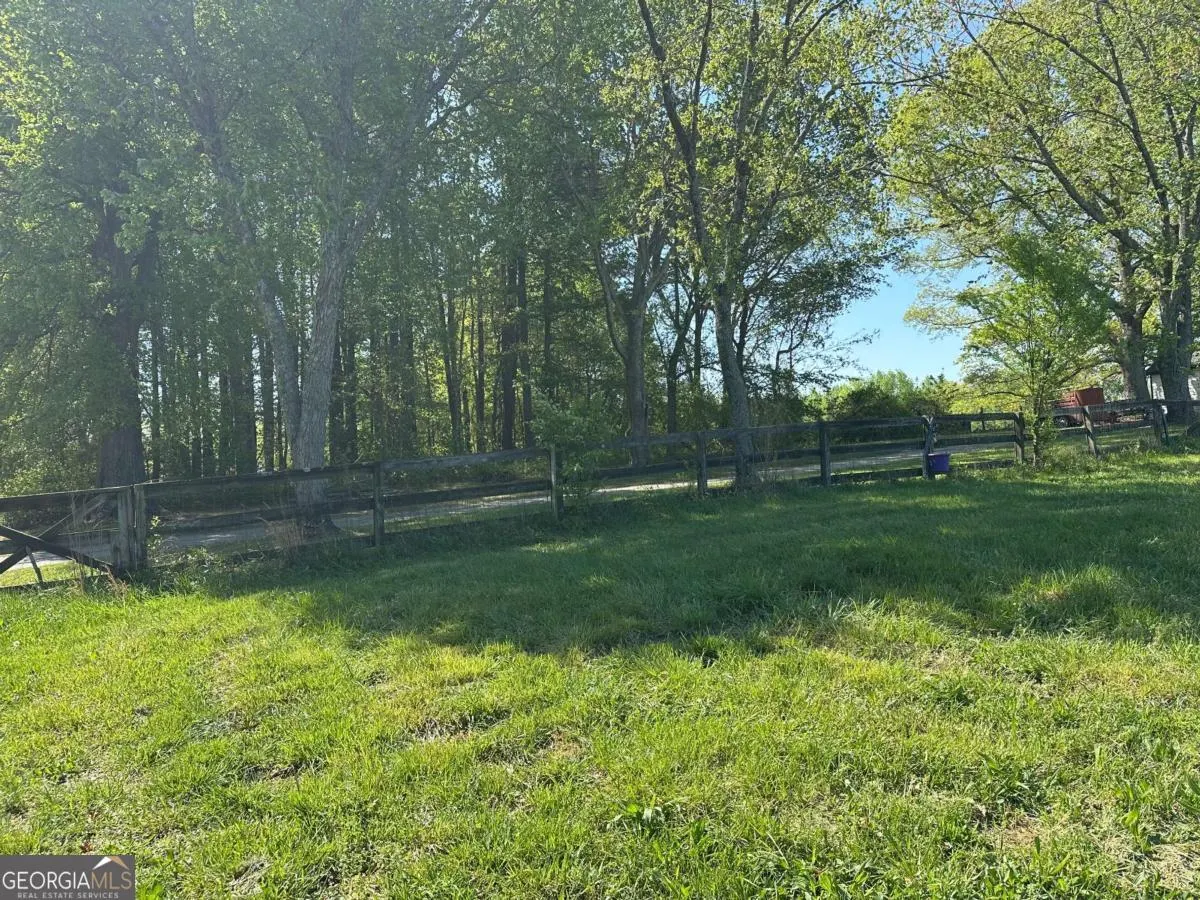 2085 Jones Phillips Road