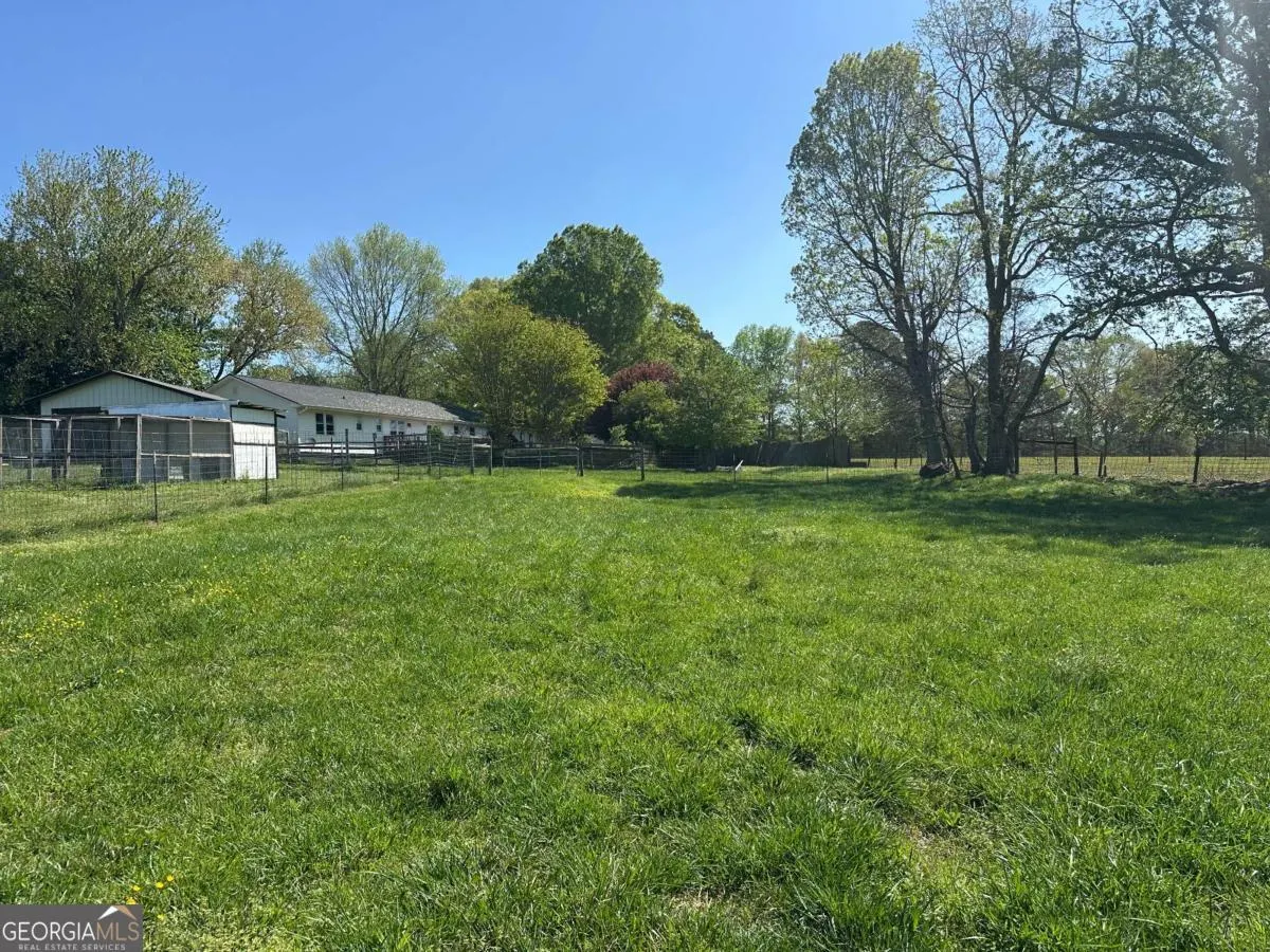 2085 Jones Phillips Road