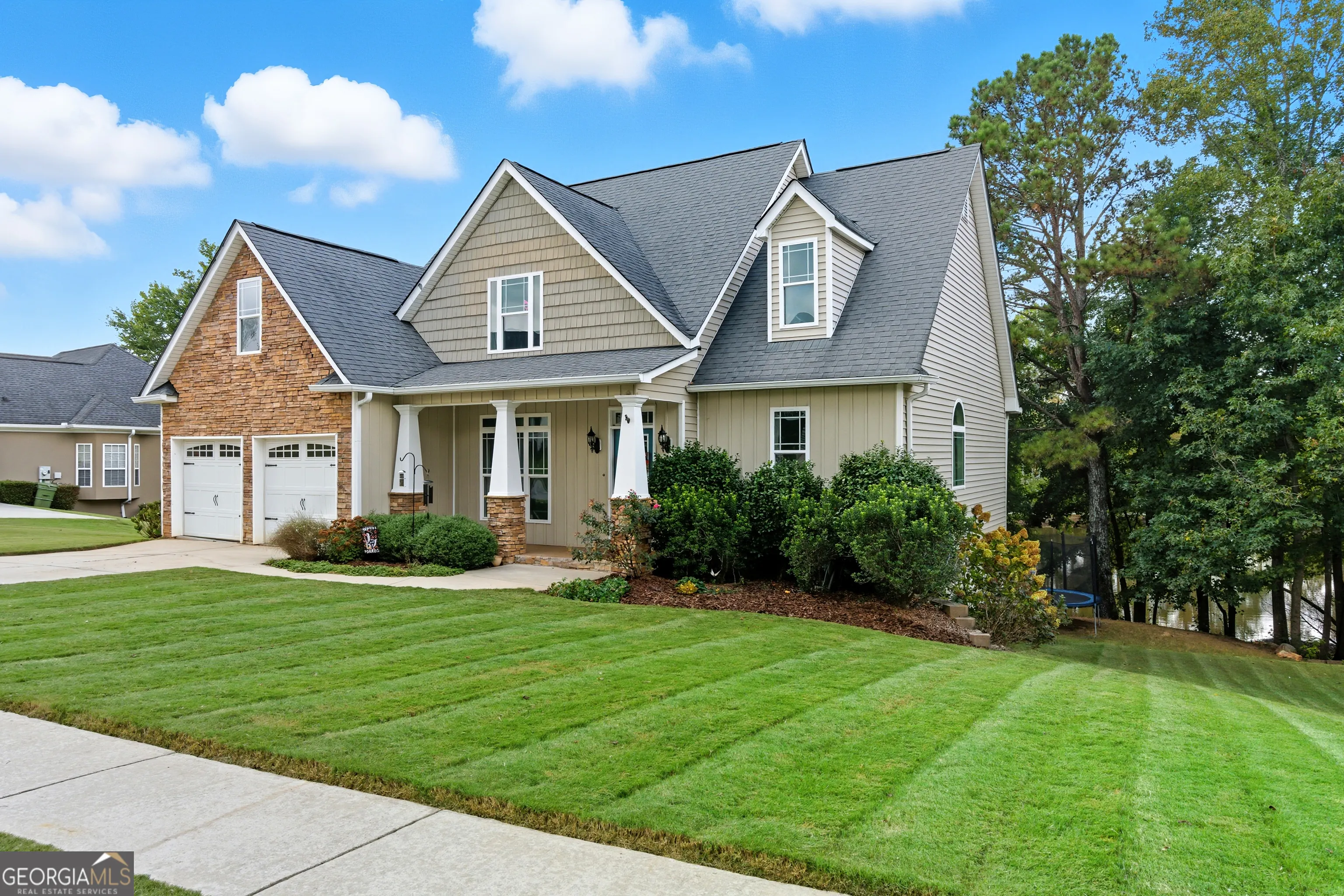 207 Retreat Way