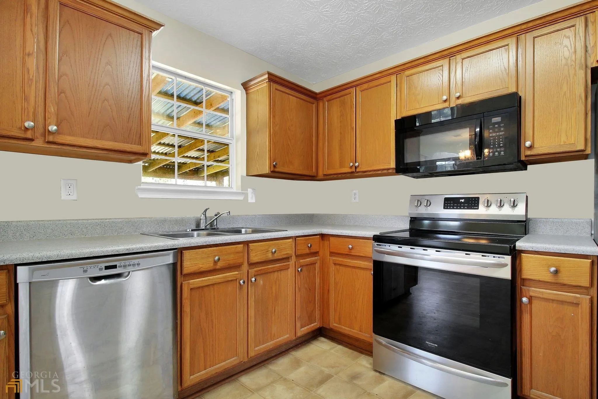 106 Meadow View Drive