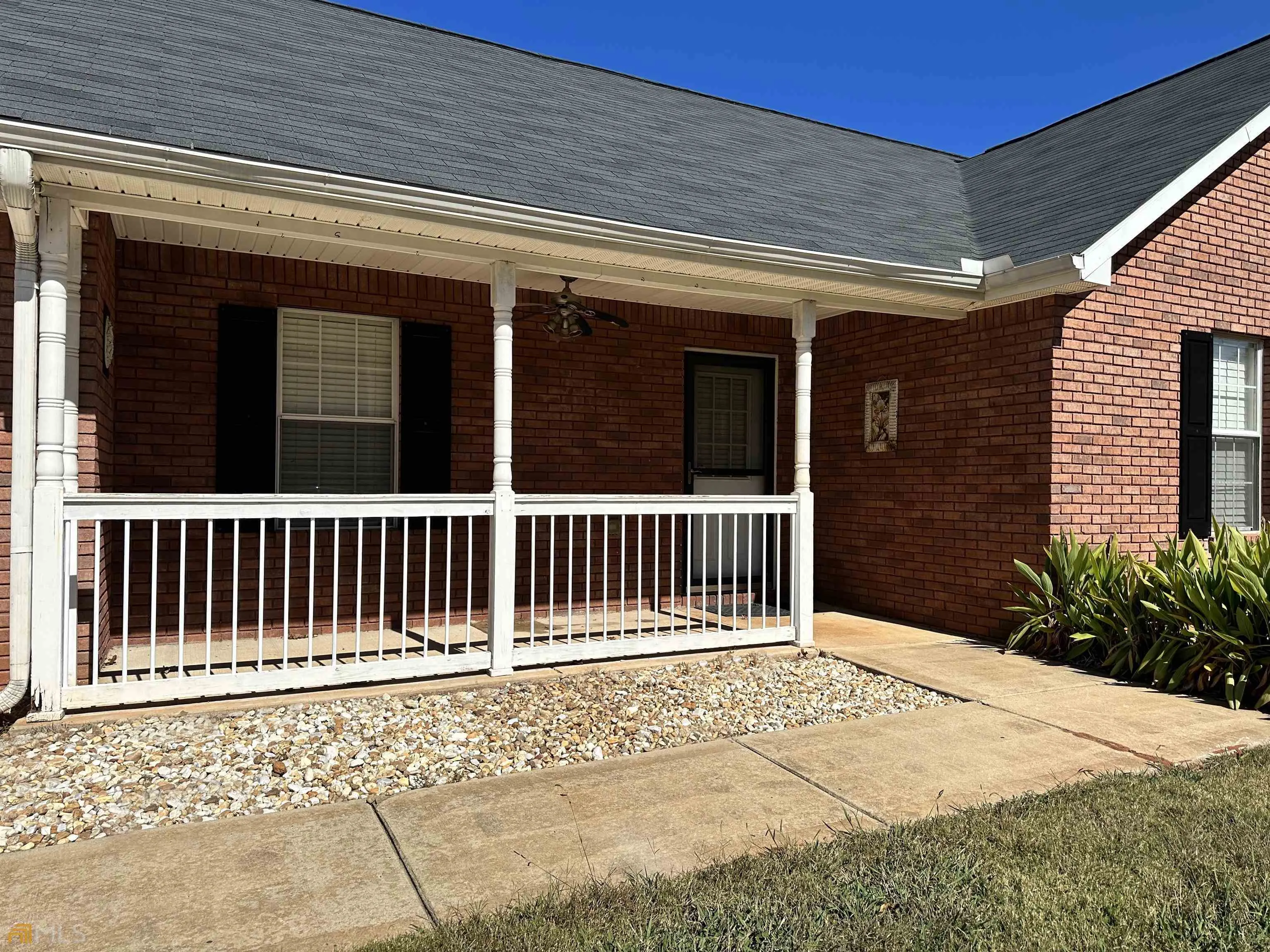 106 Meadow View Drive