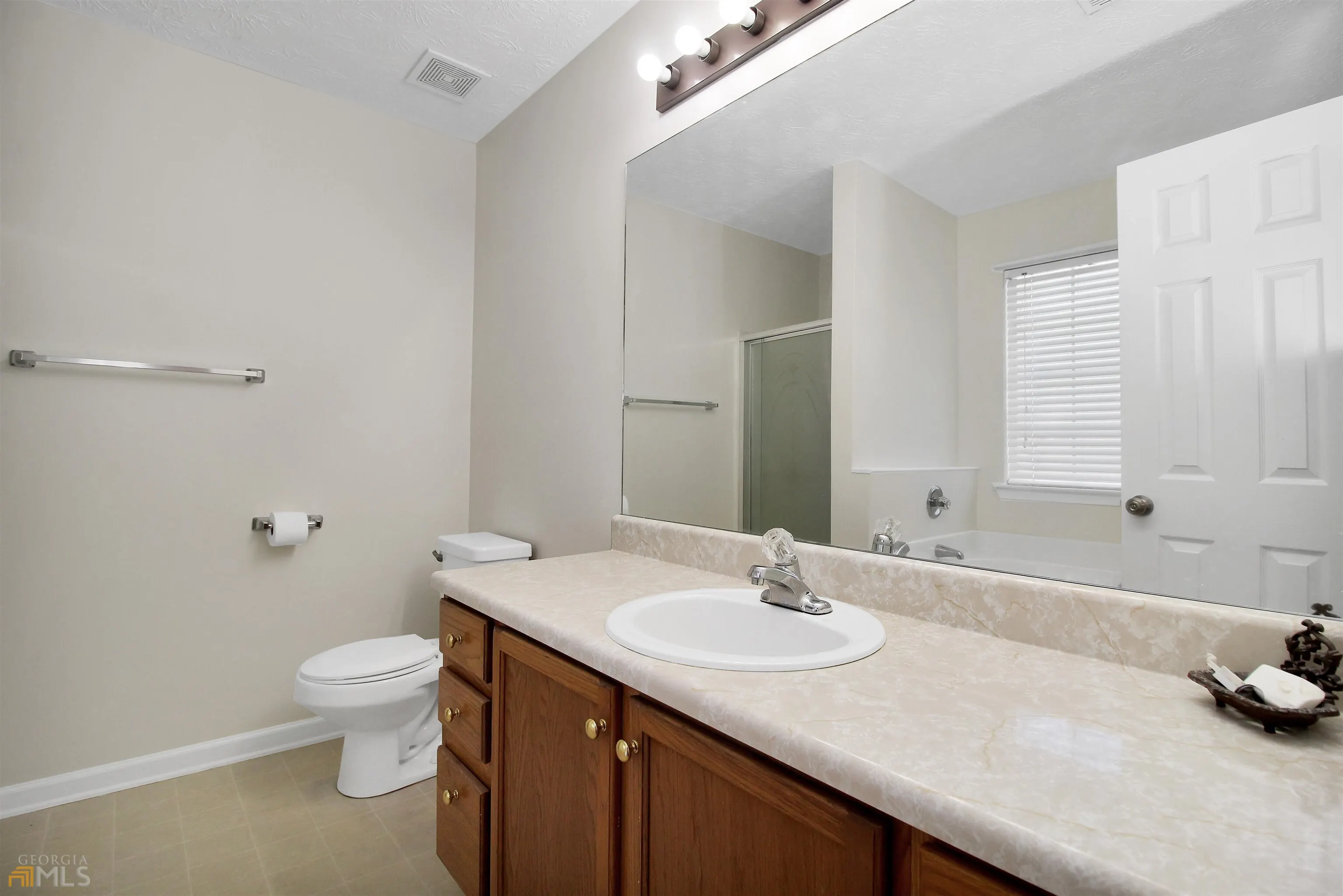 106 Meadow View Drive