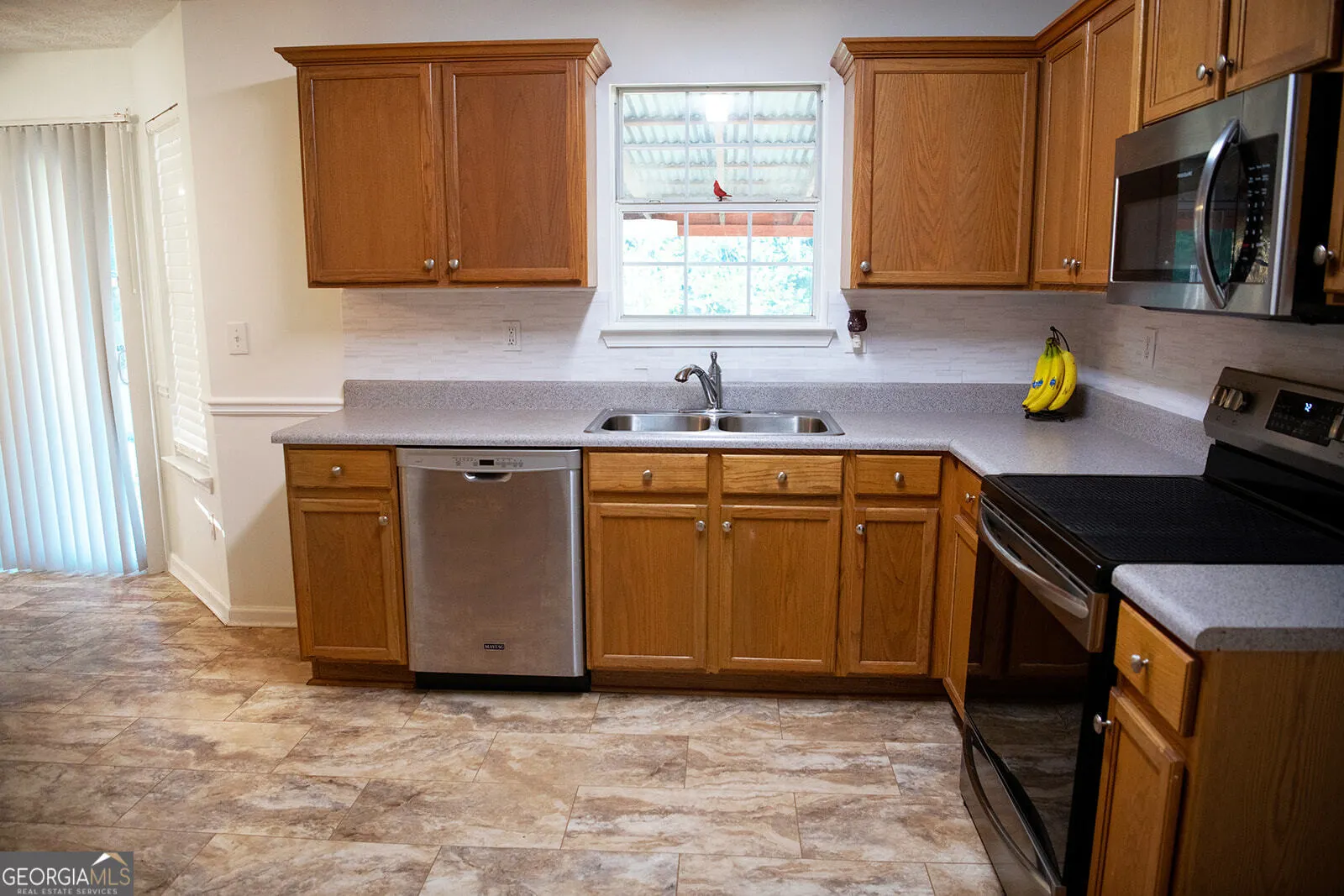 106 Meadow View Drive
