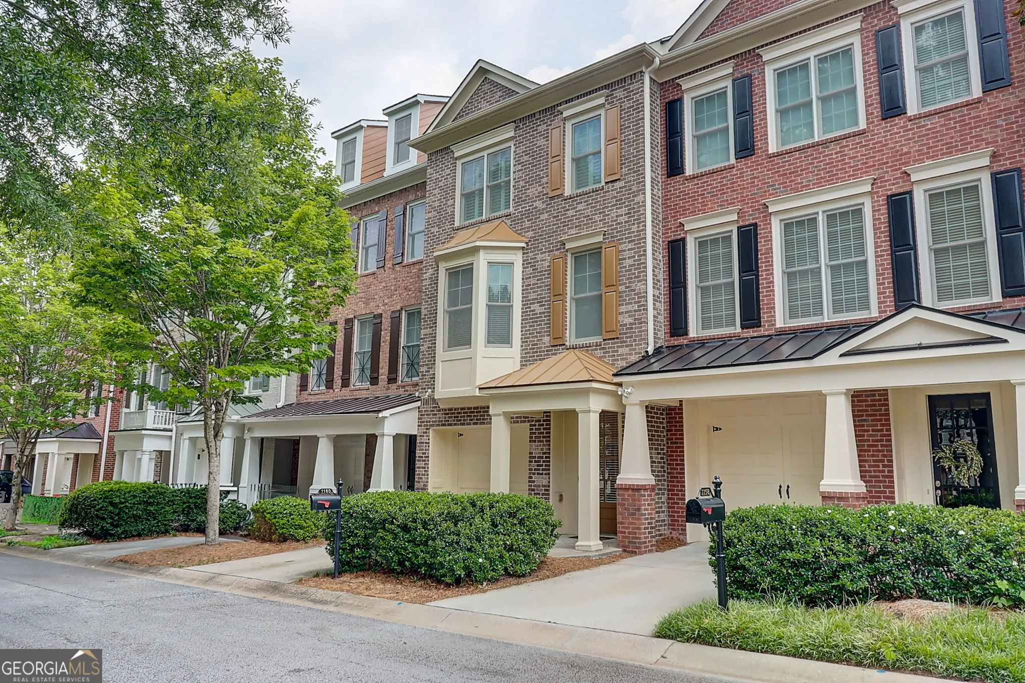 8 1160 Newpark View Place, #8