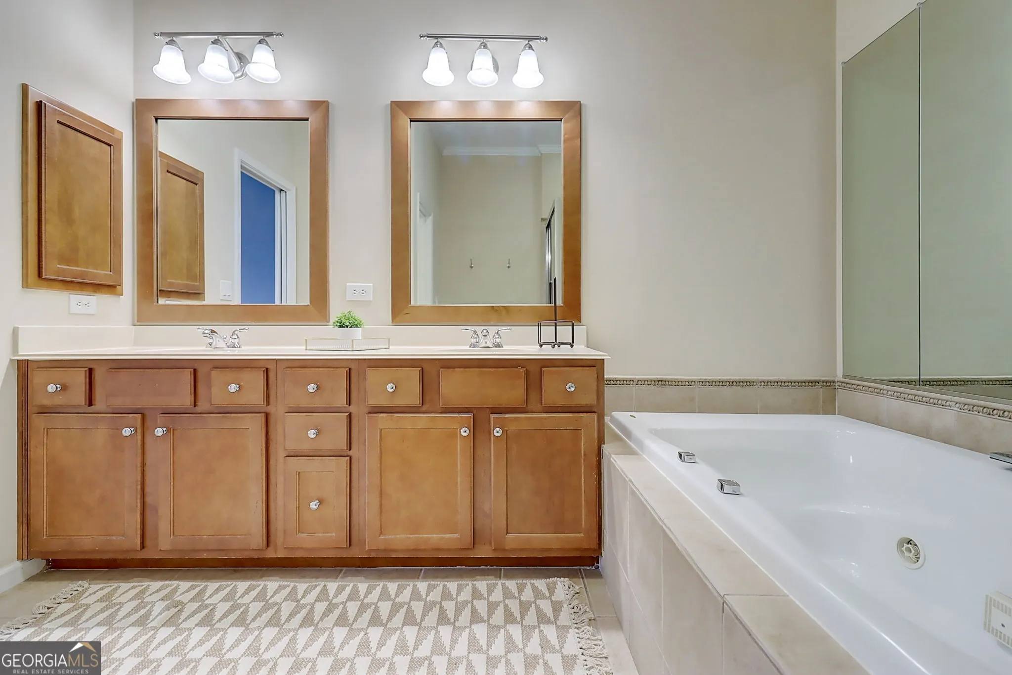 8 1160 Newpark View Place, #8