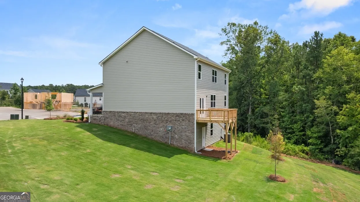 620 Lobelia Way