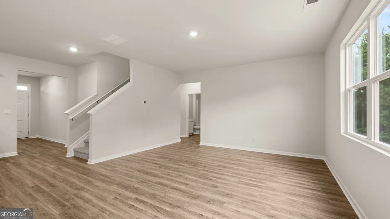 620 Lobelia Way