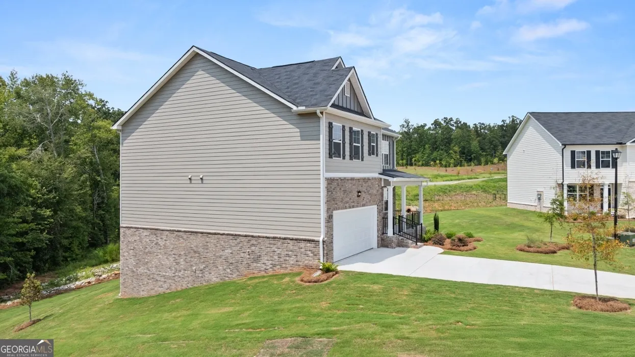 620 Lobelia Way