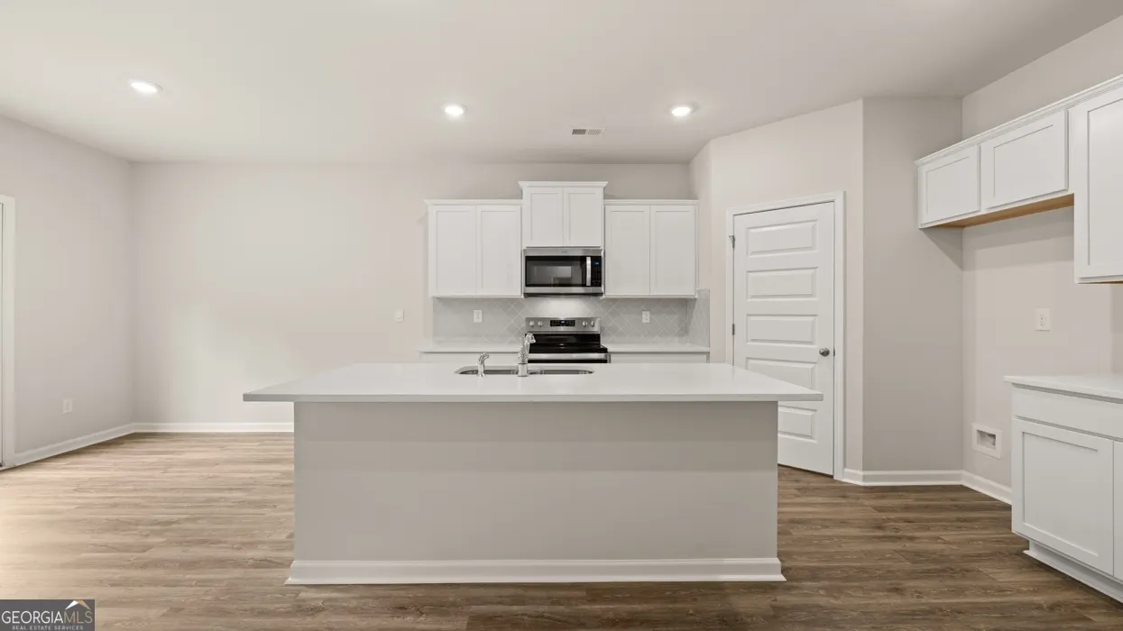 620 Lobelia Way