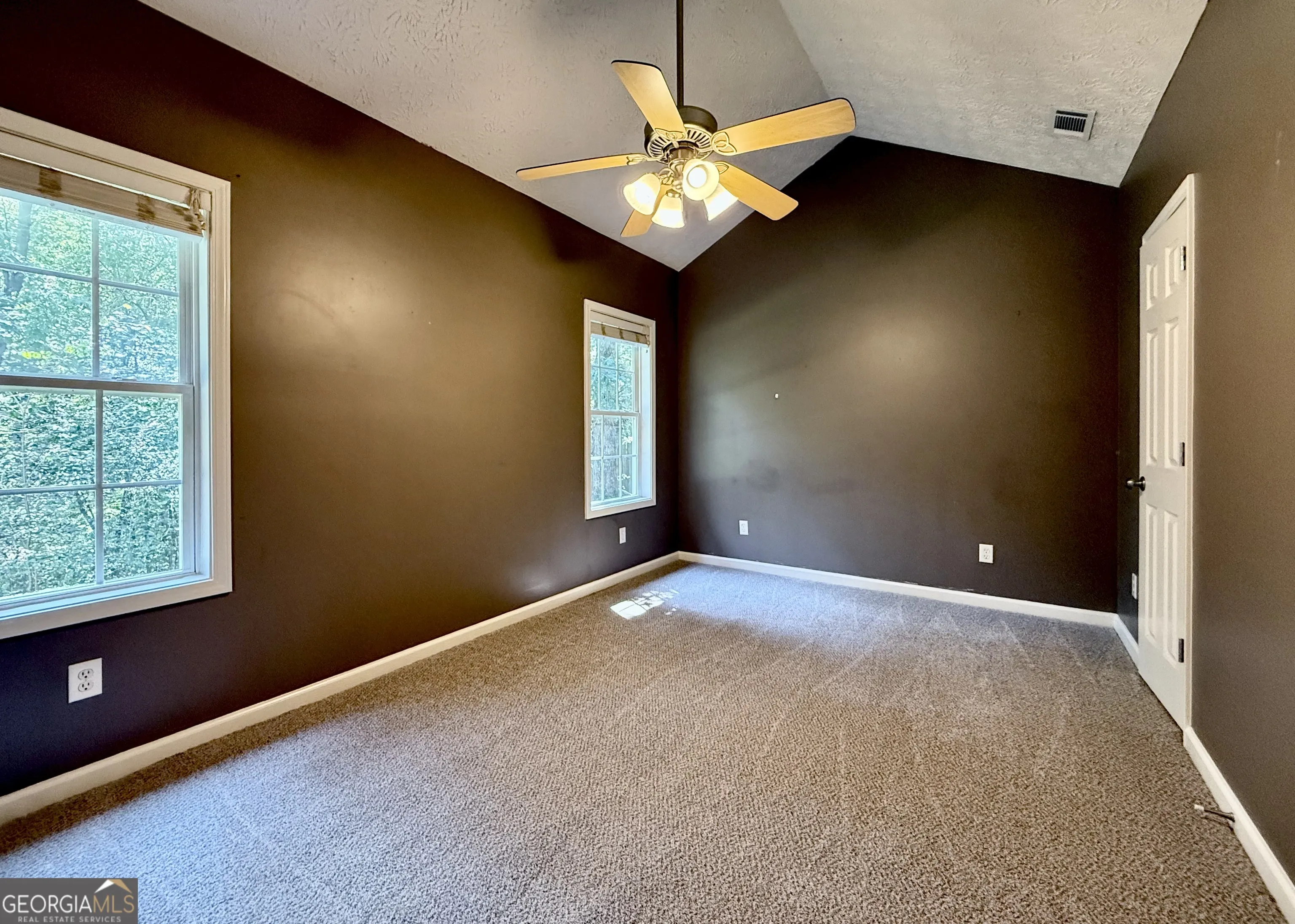 6258 Southern Magnolia Lane