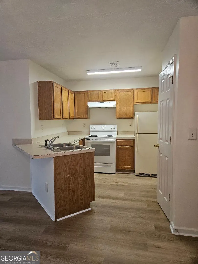 1330 Labonte Parkway