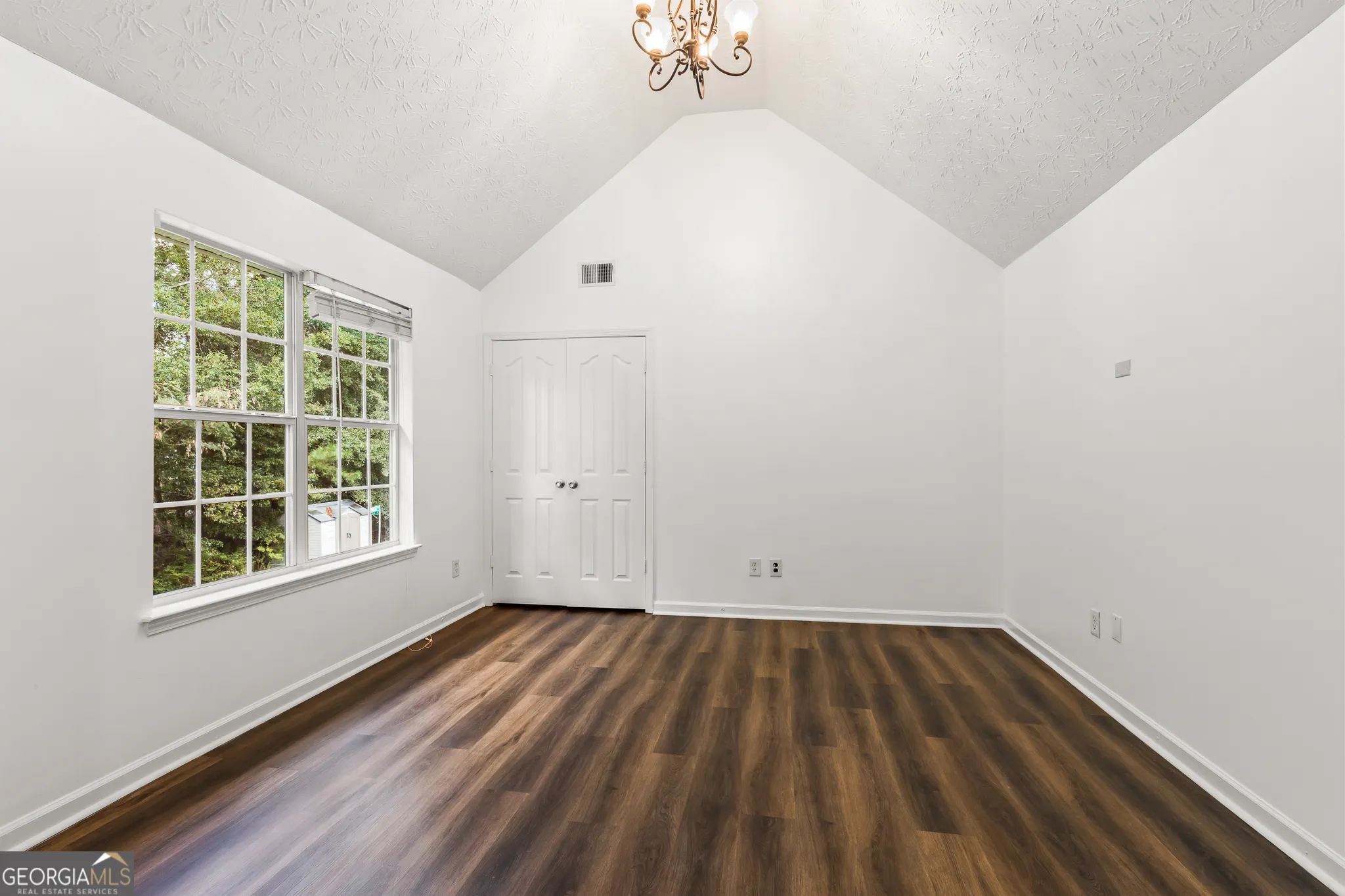 18 Belmont Park Lane, #-