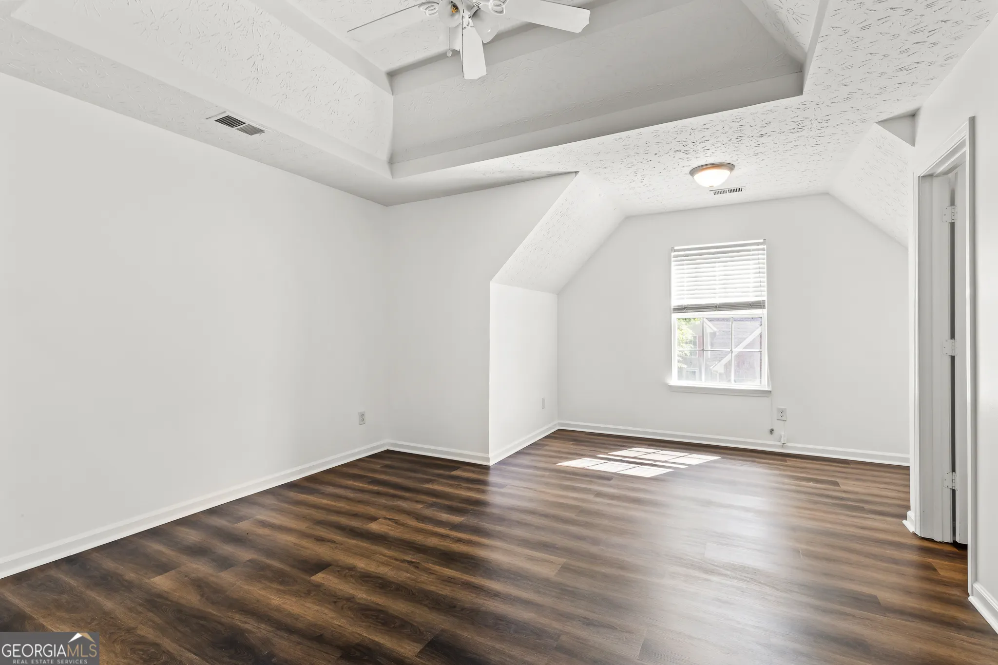 18 Belmont Park Lane, #-