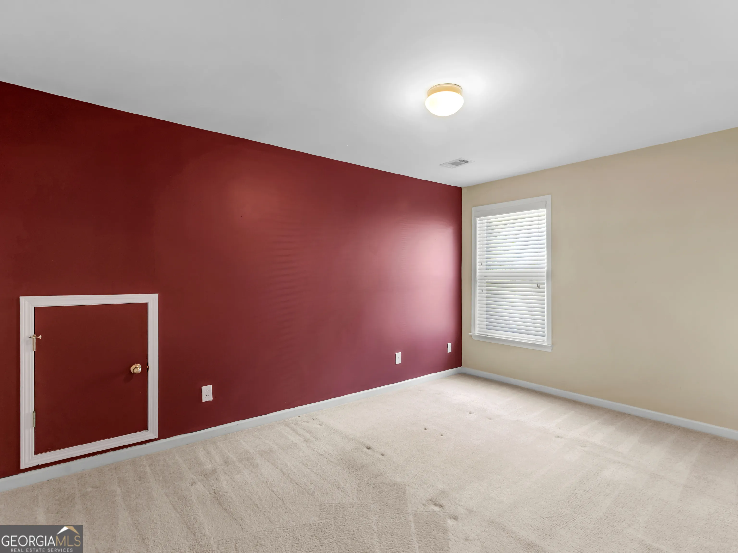 2320 McIntosh Drive