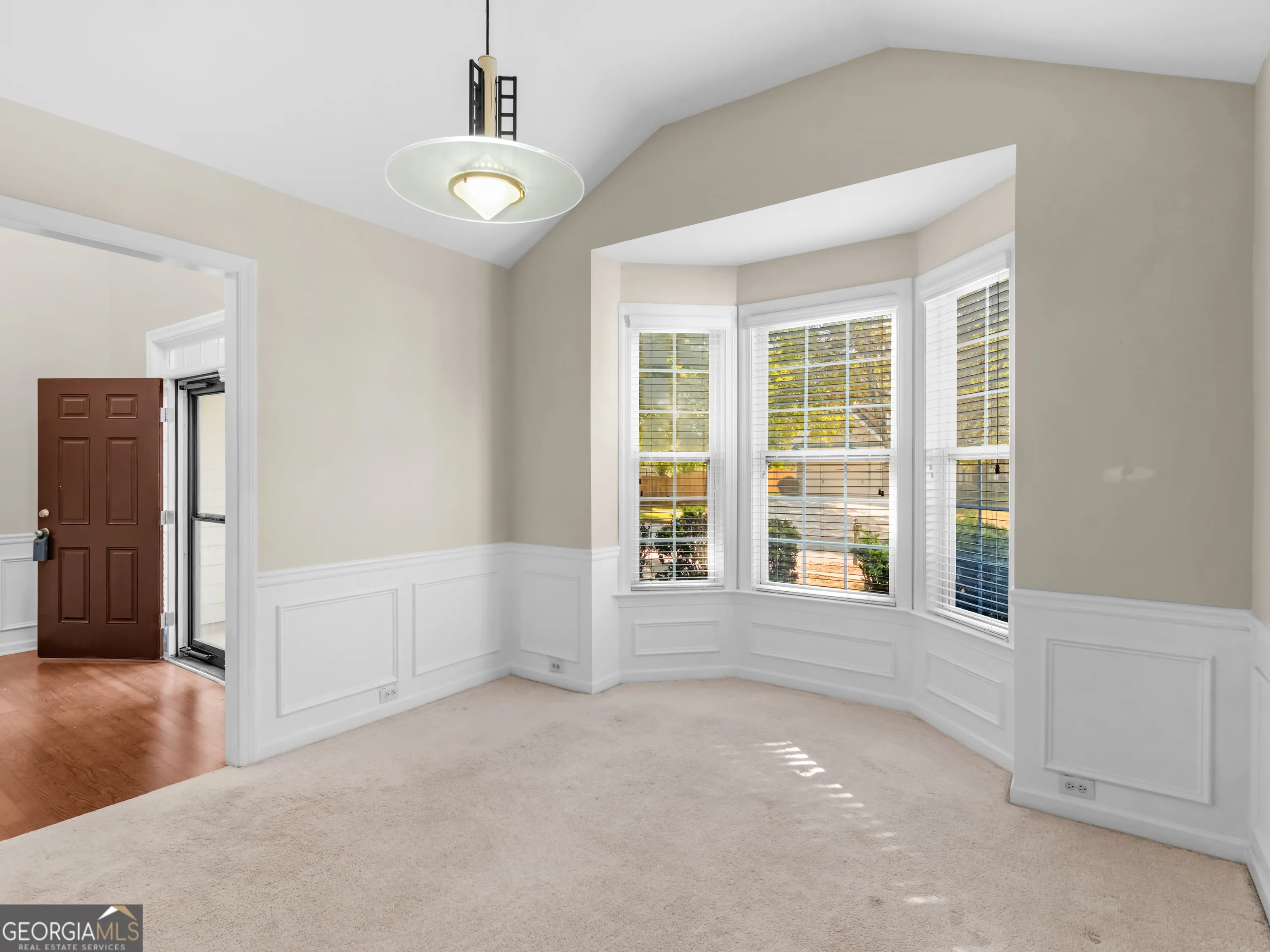 2320 McIntosh Drive