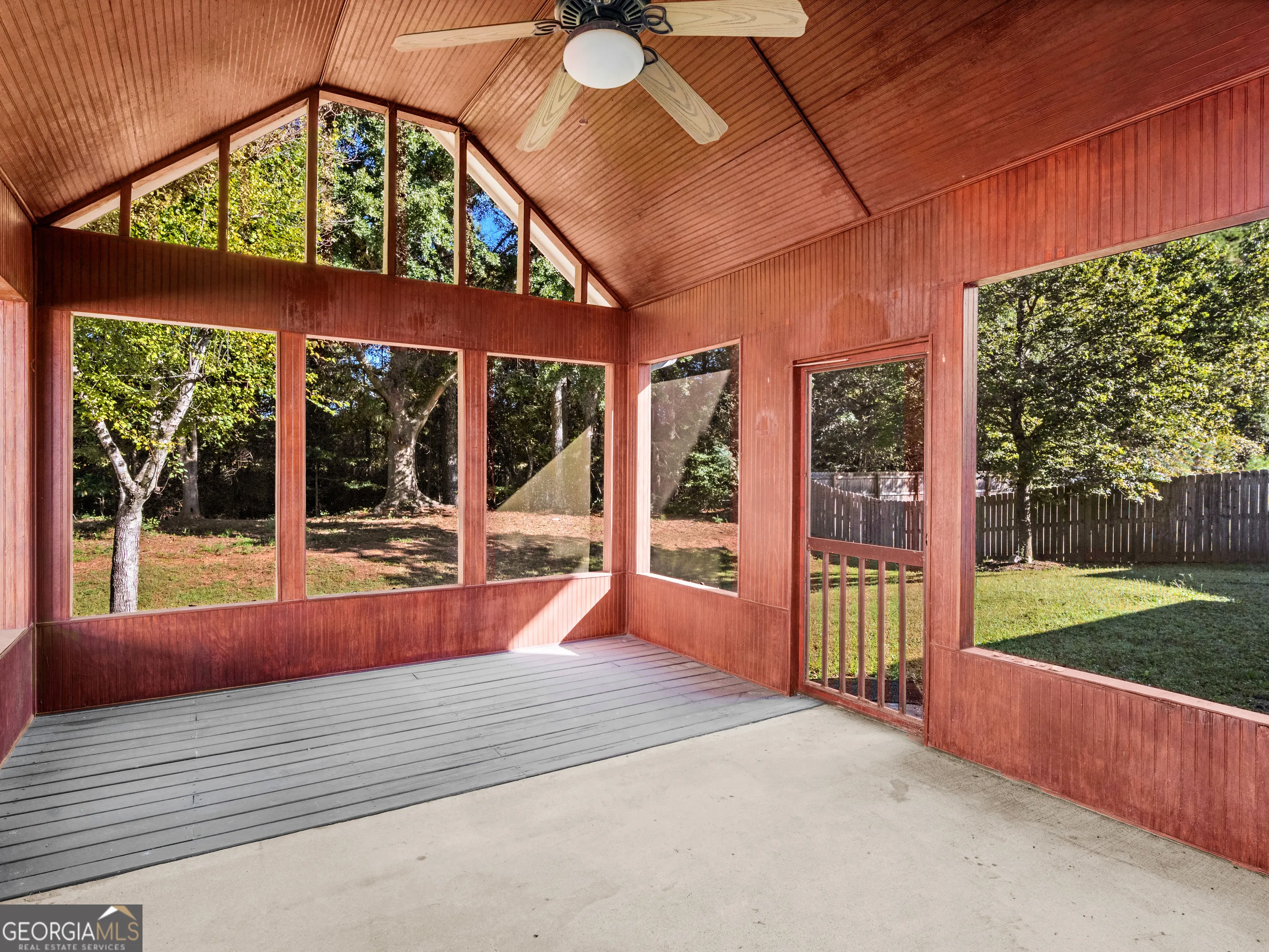 2320 McIntosh Drive