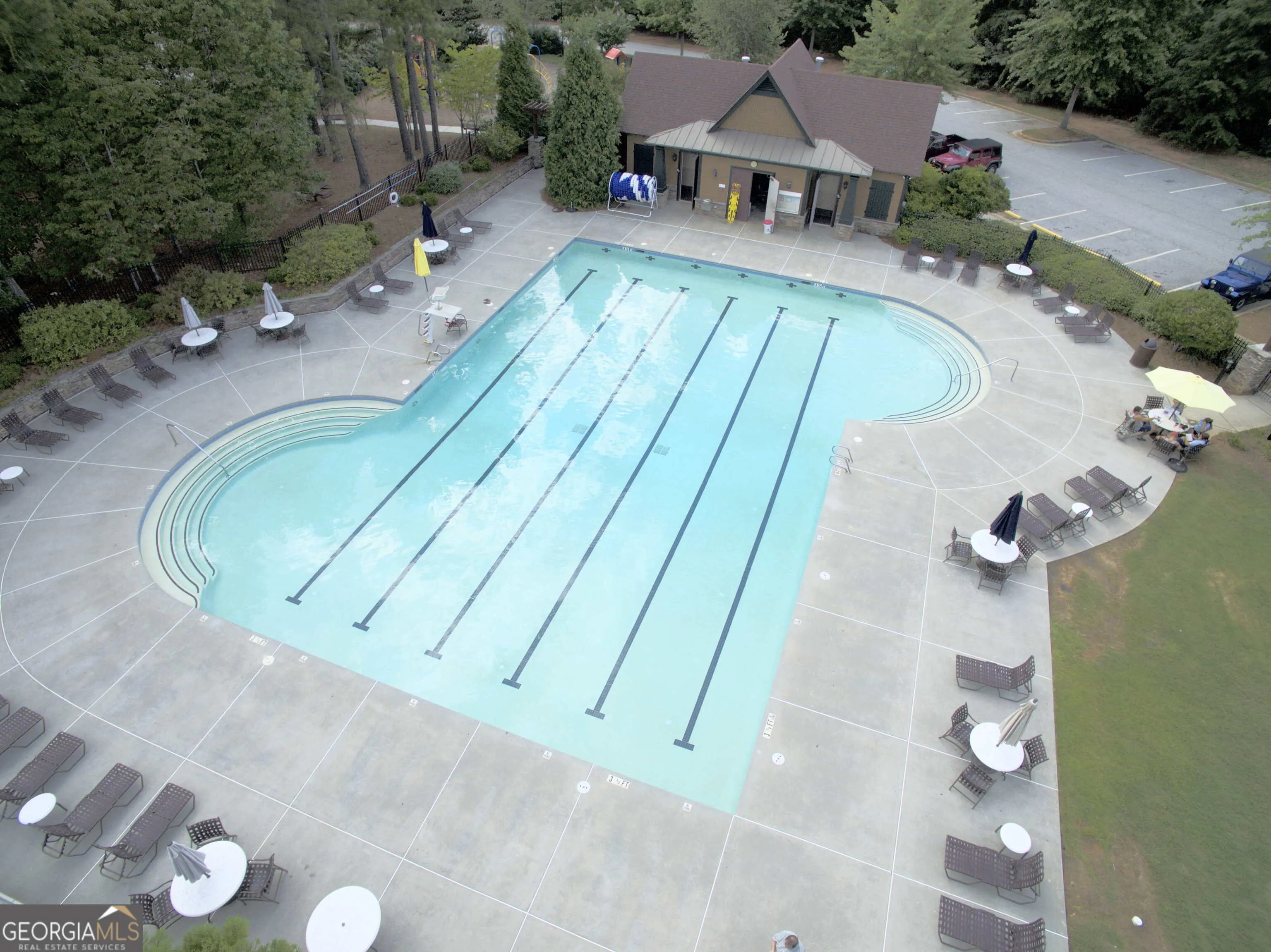 2320 McIntosh Drive