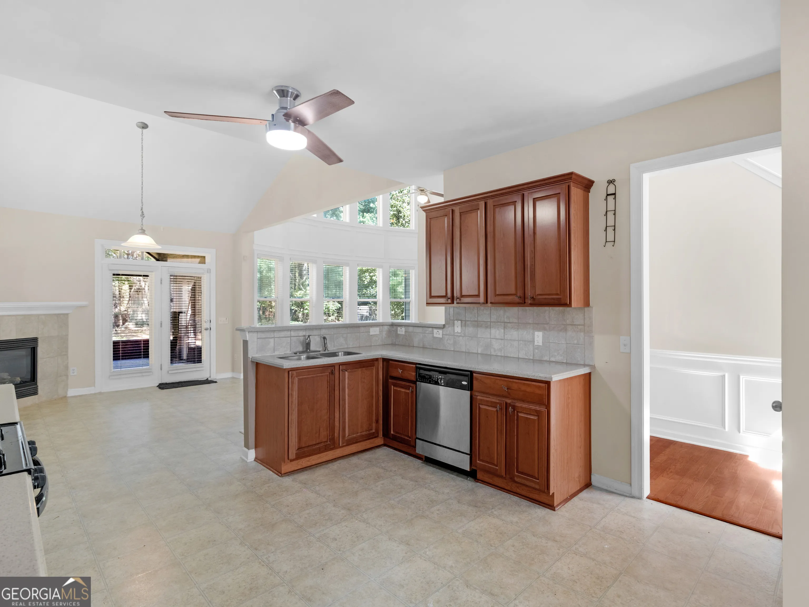 2320 McIntosh Drive