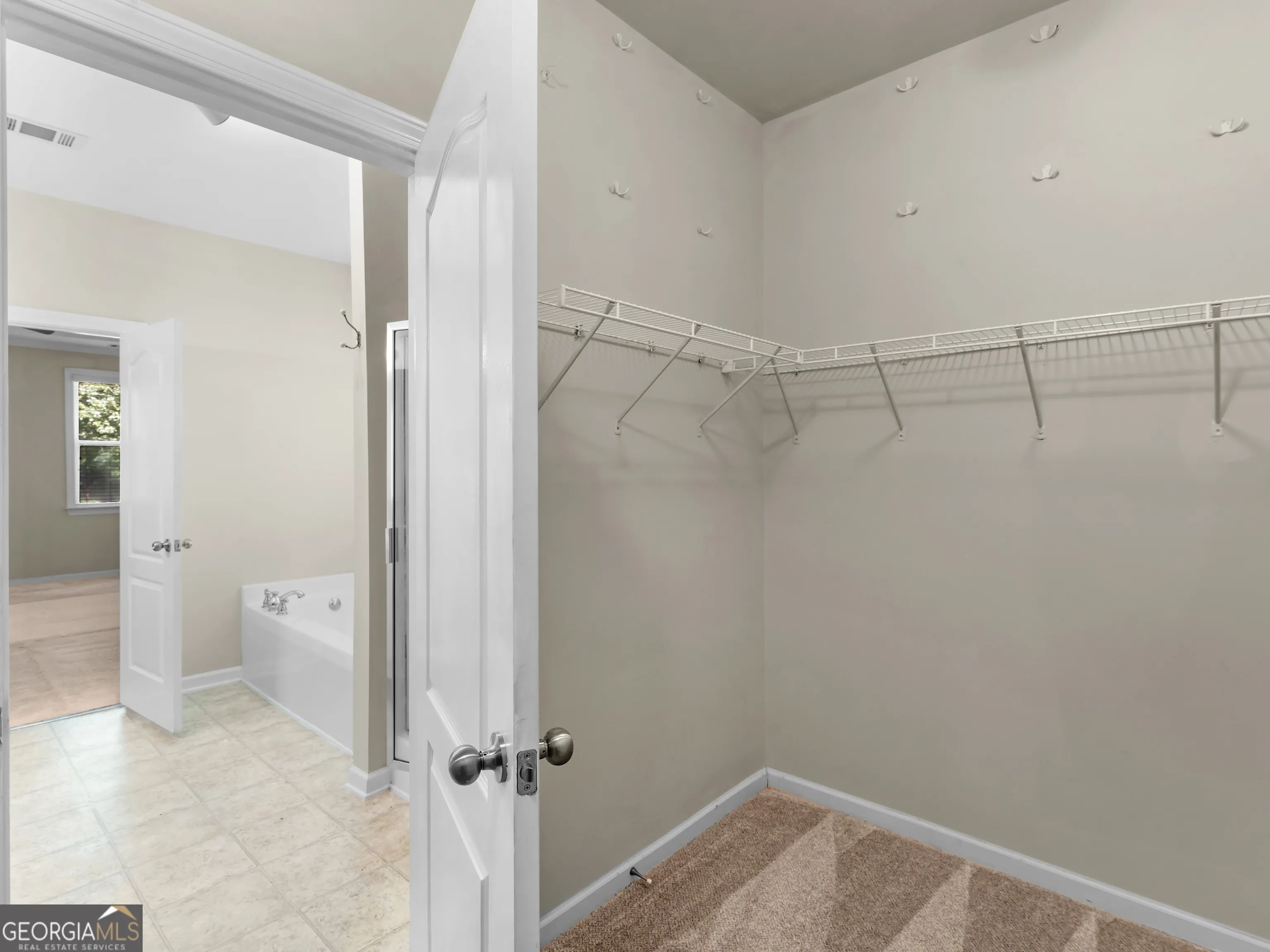 2320 McIntosh Drive