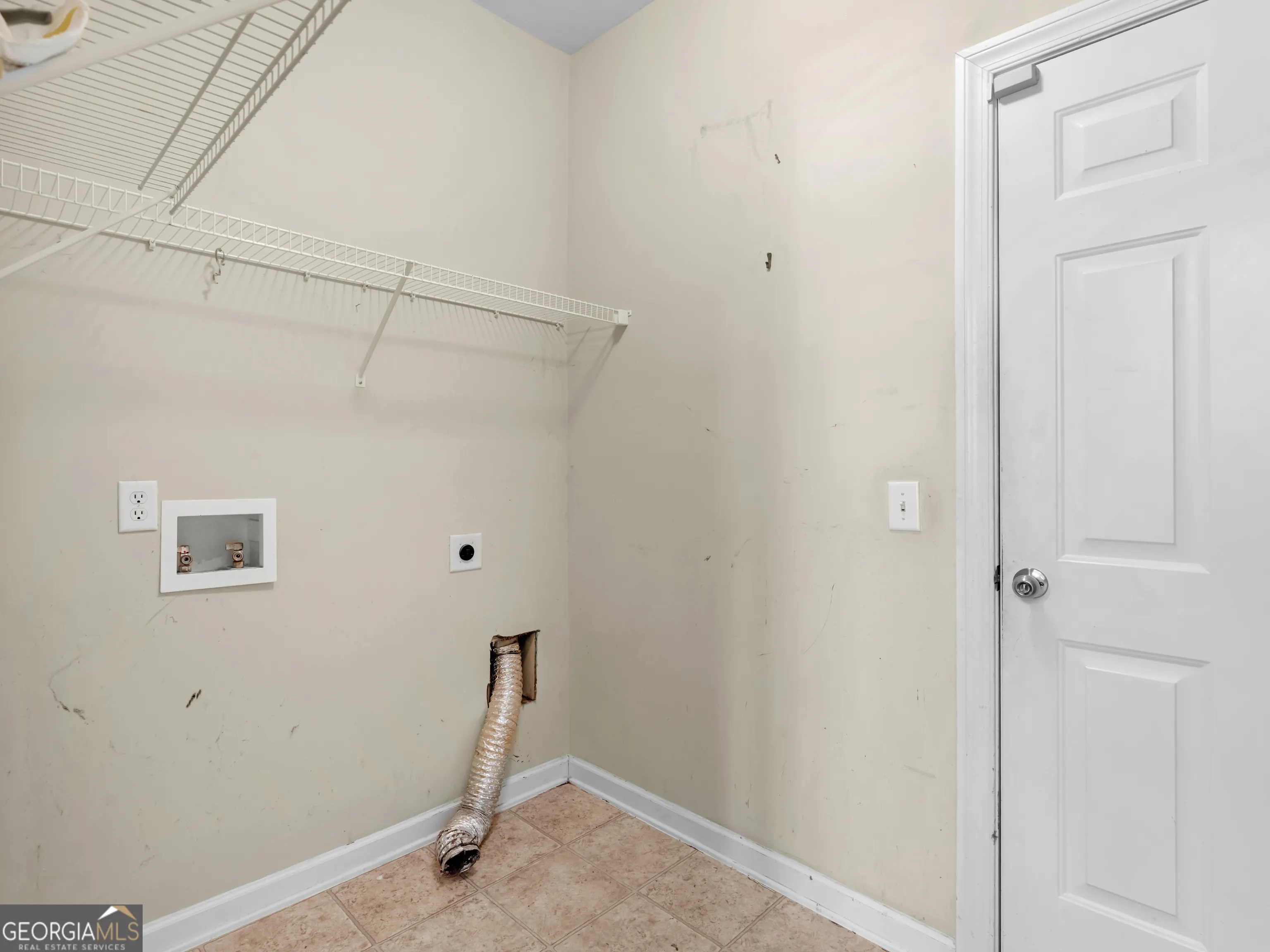 2320 McIntosh Drive