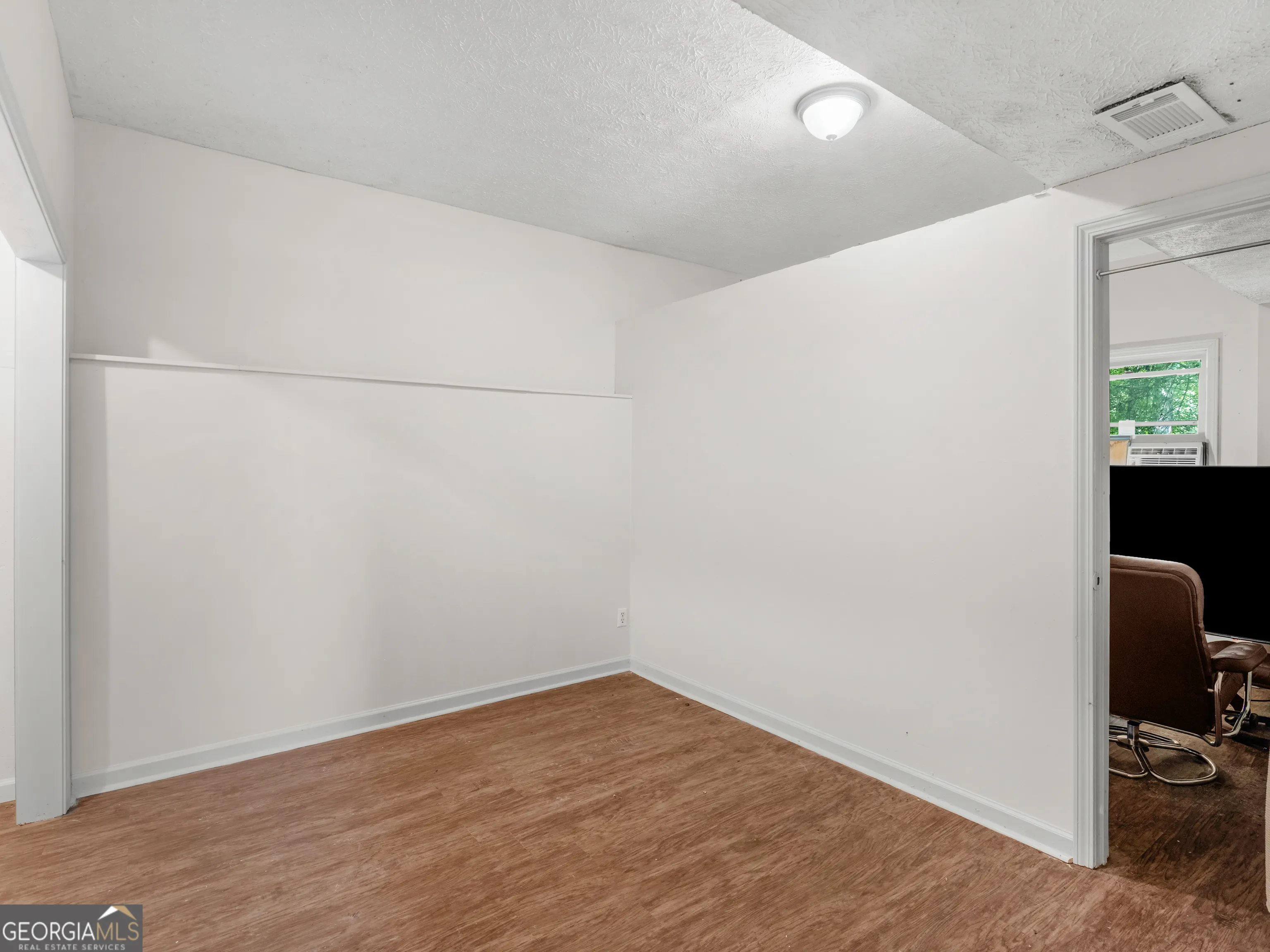 240 Briarcliff Place