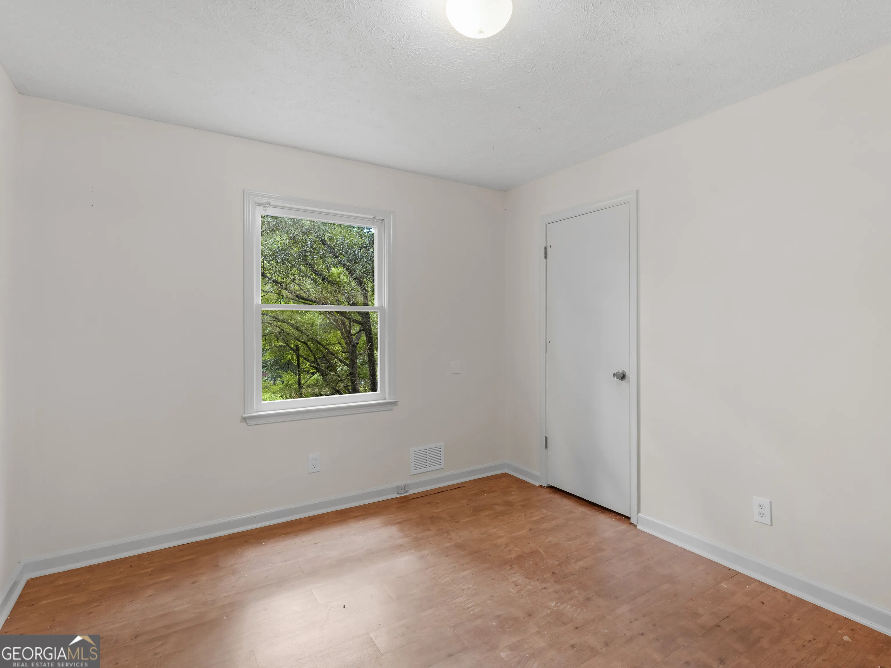 240 Briarcliff Place