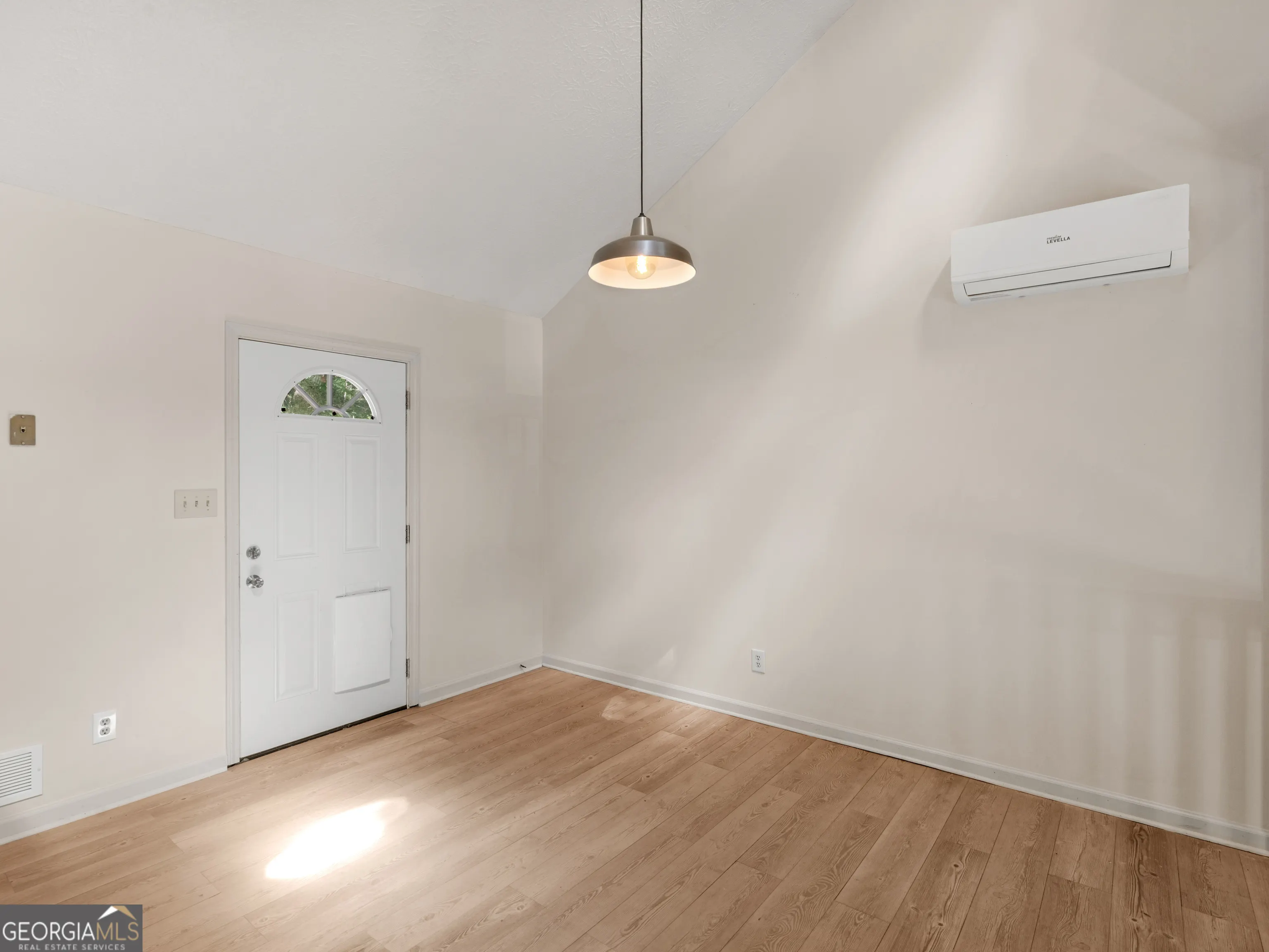 240 Briarcliff Place