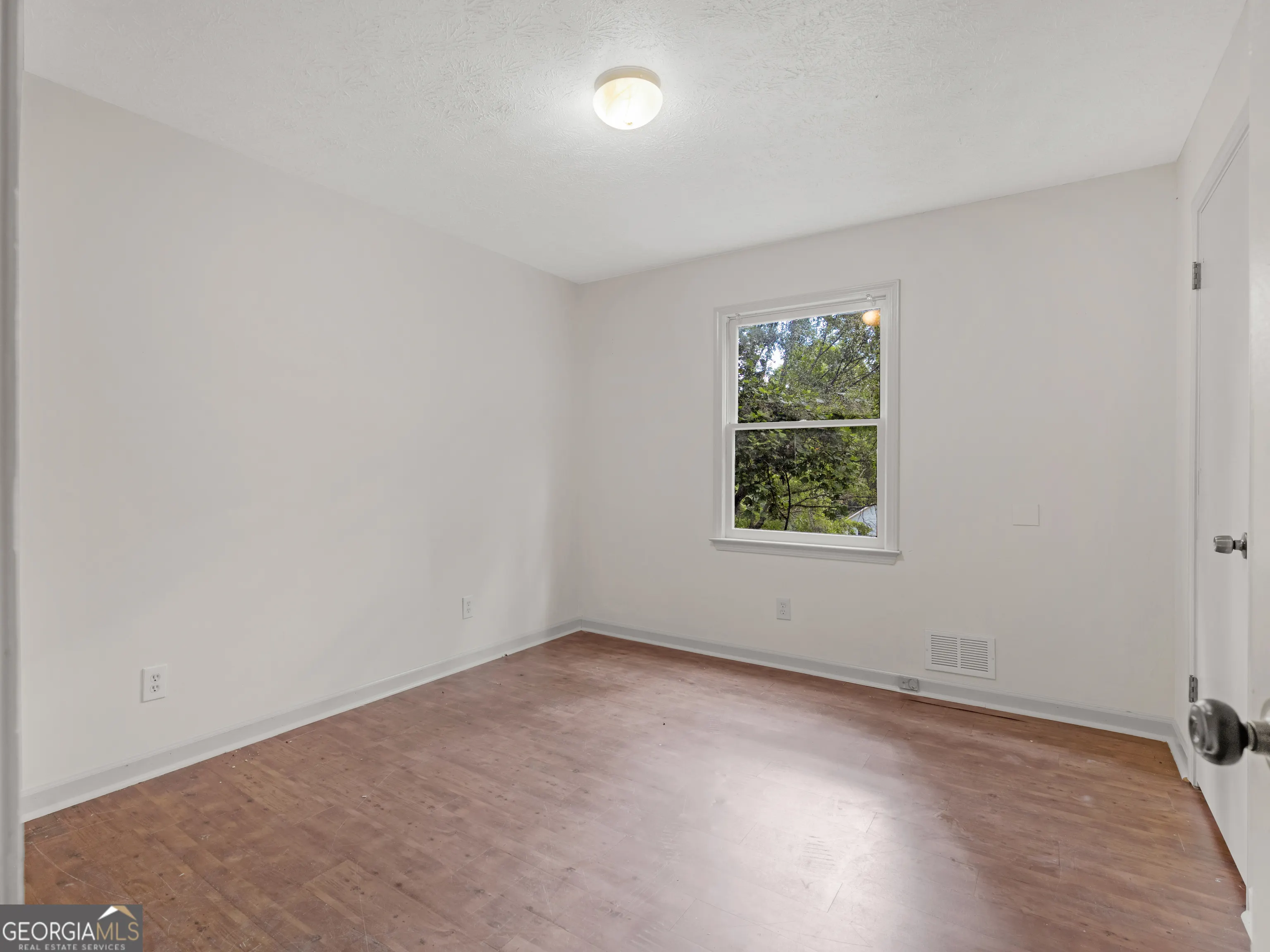 240 Briarcliff Place