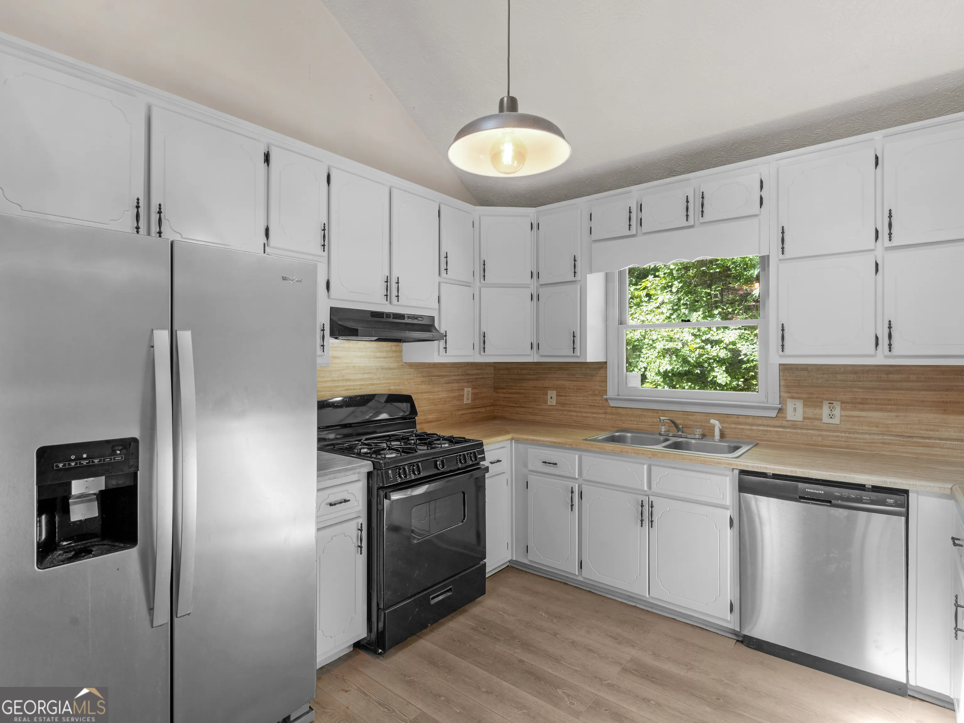 240 Briarcliff Place