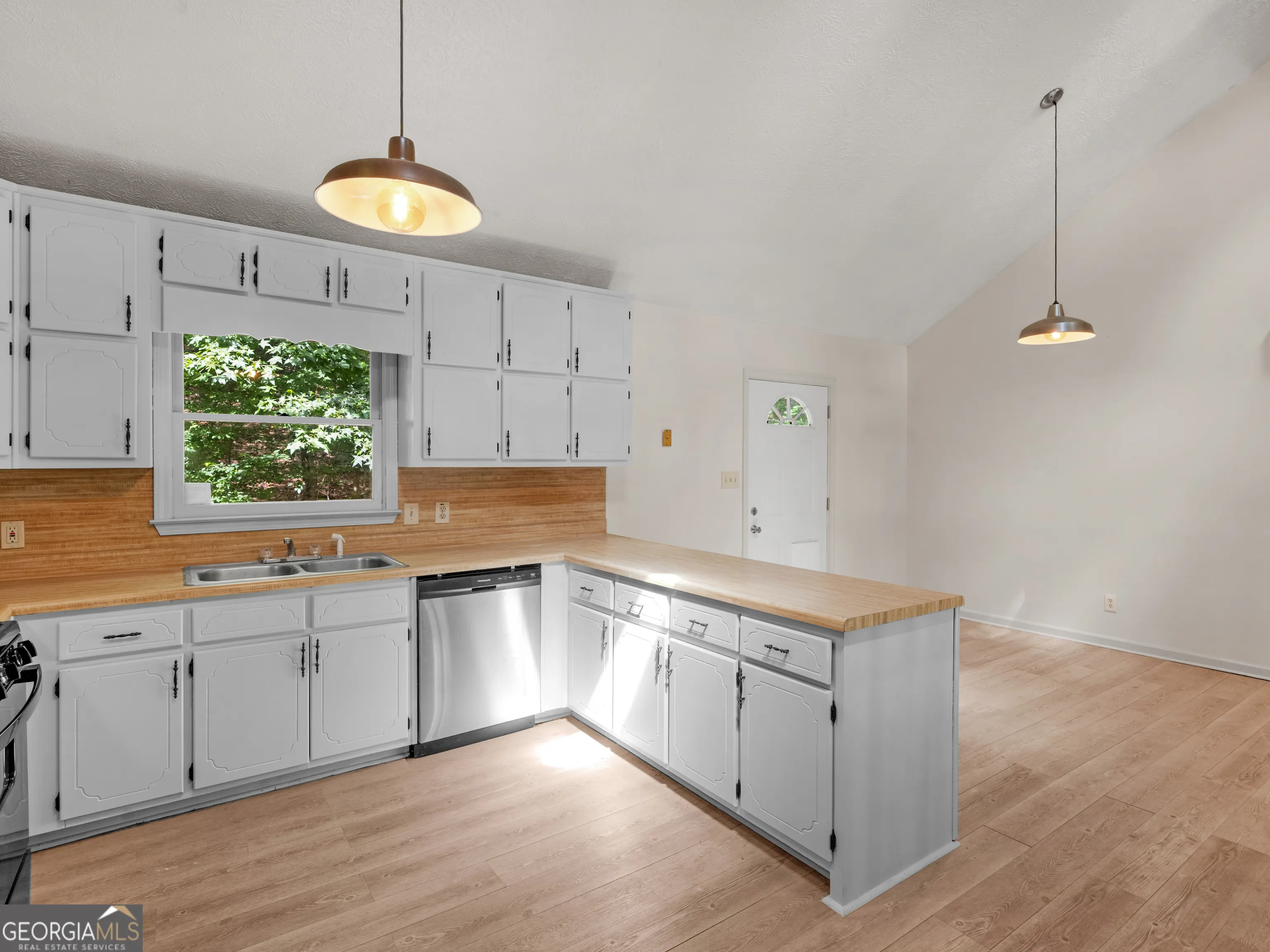 240 Briarcliff Place