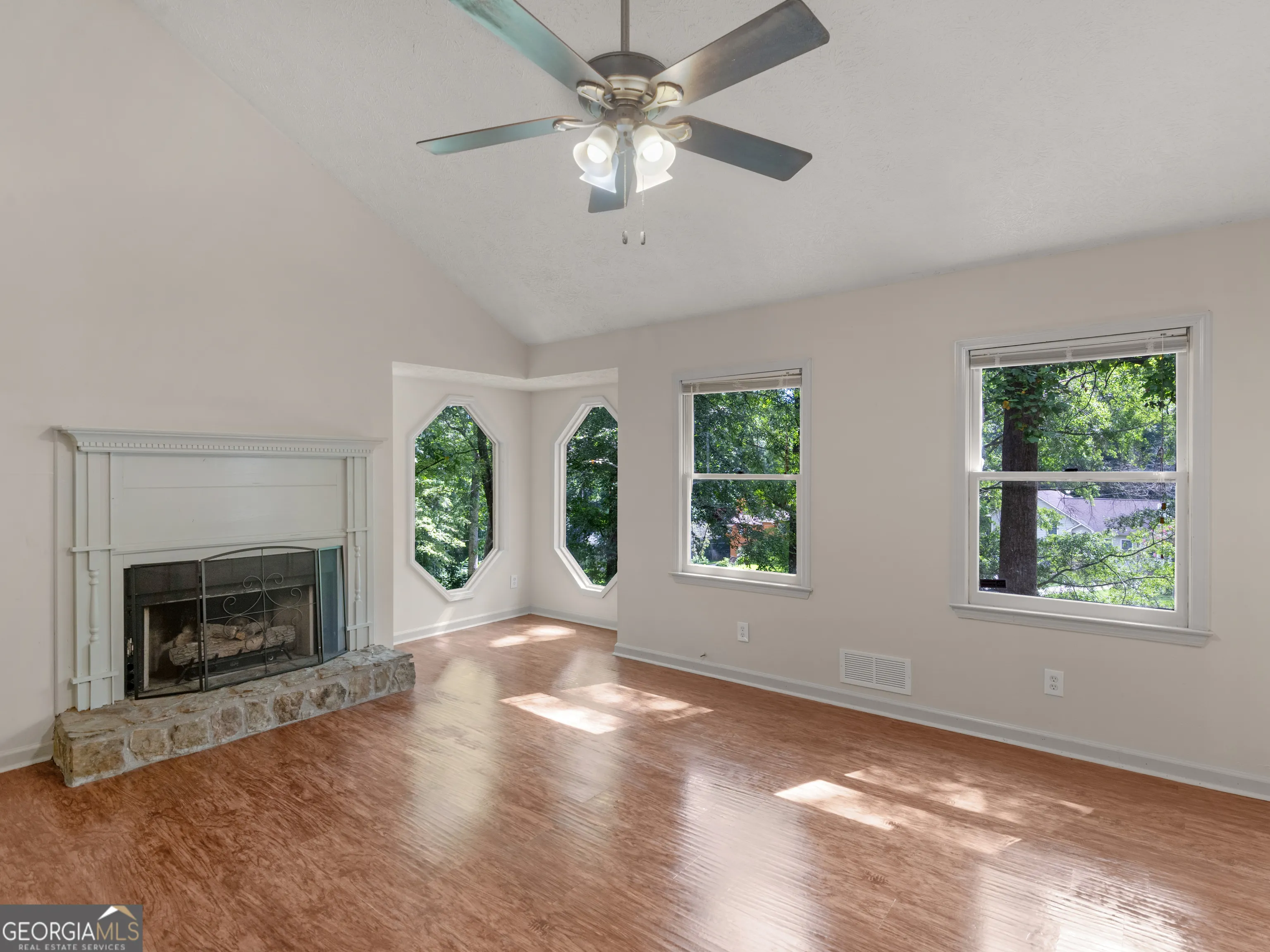 240 Briarcliff Place