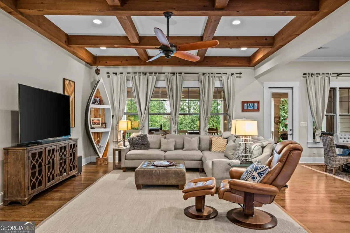 1021 Emerald View Drive