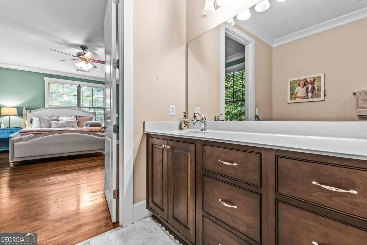 1021 Emerald View Drive