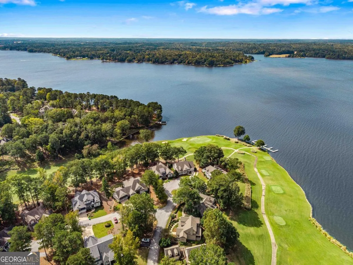1021 Emerald View Drive