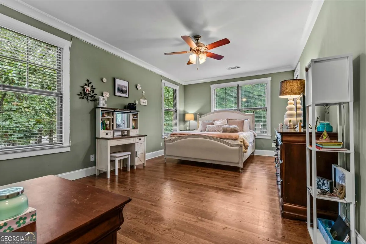 1021 Emerald View Drive