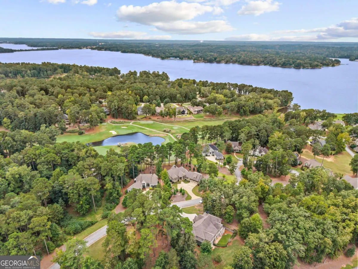 1021 Emerald View Drive