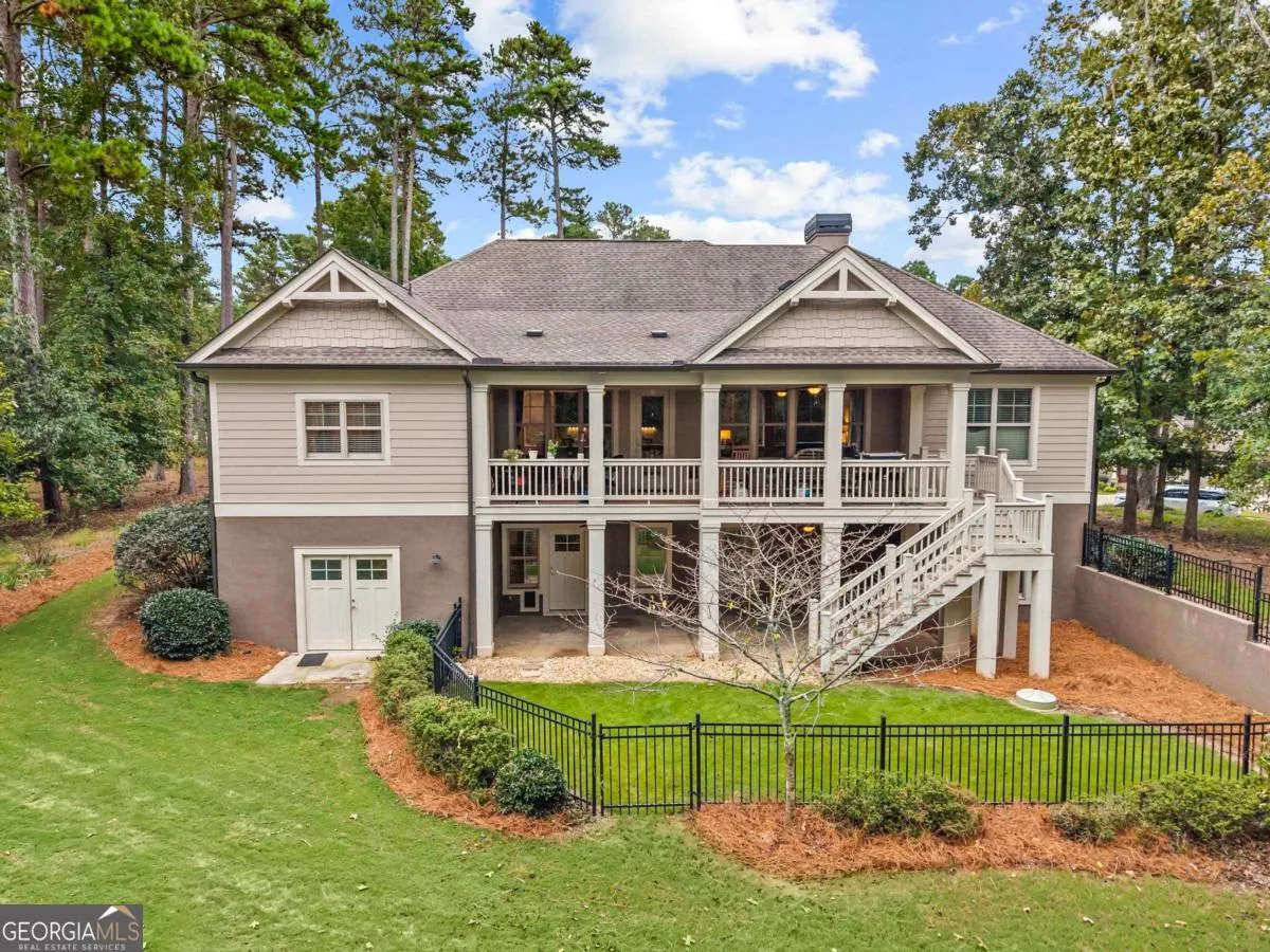1021 Emerald View Drive