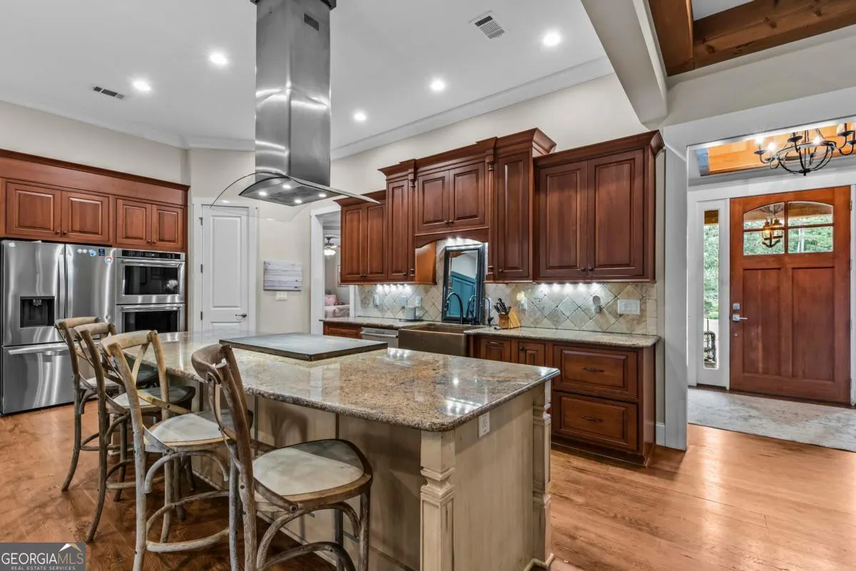 1021 Emerald View Drive
