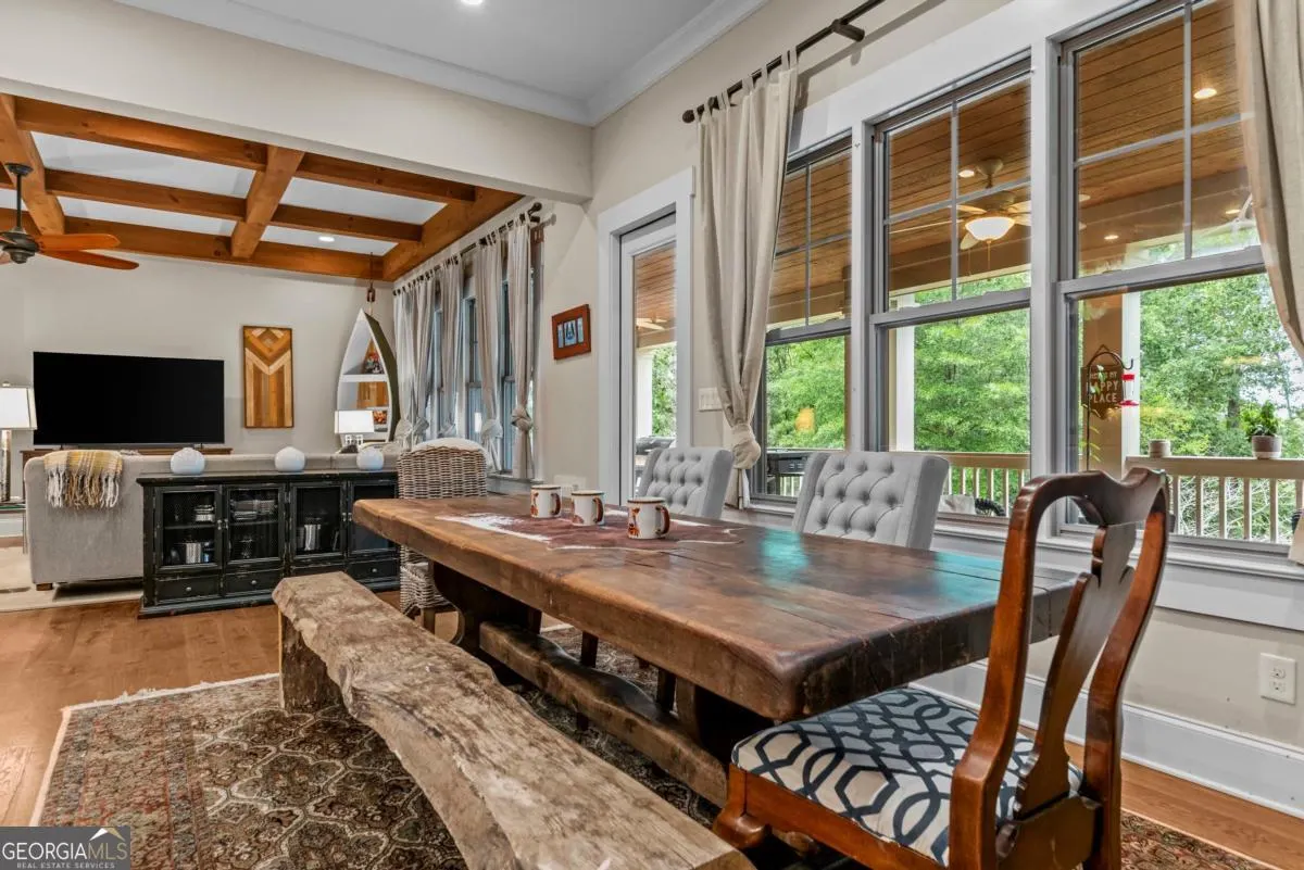 1021 Emerald View Drive