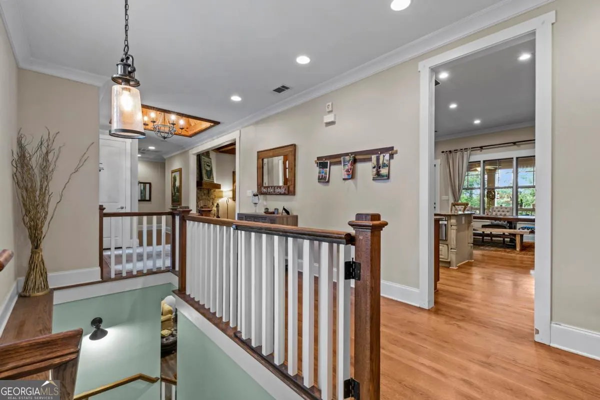 1021 Emerald View Drive
