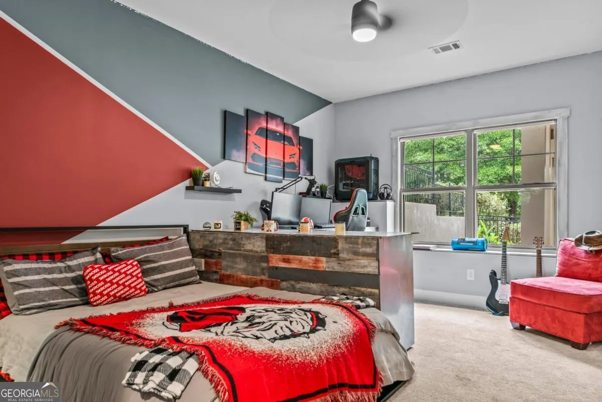 1021 Emerald View Drive