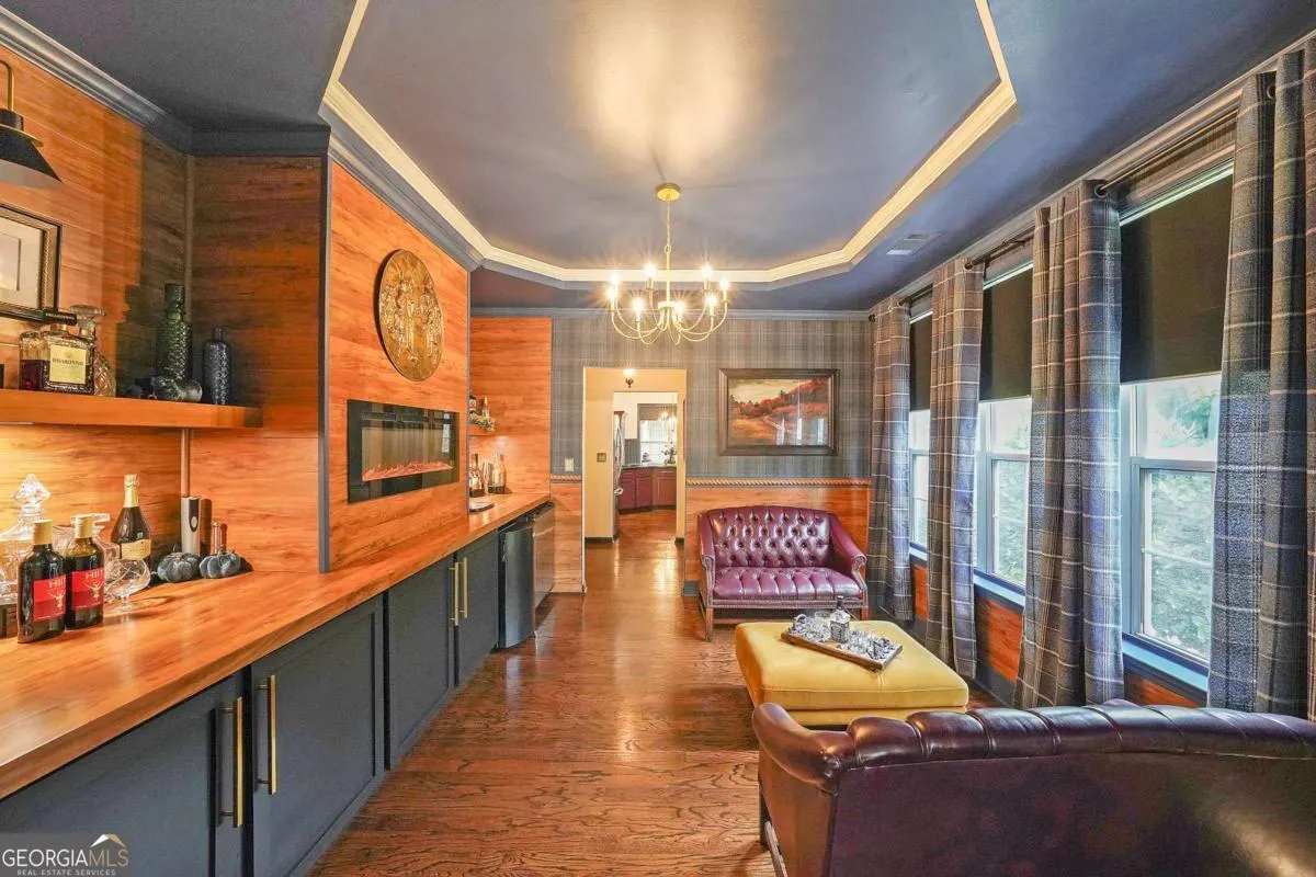 1618 Rocky Knoll Lane