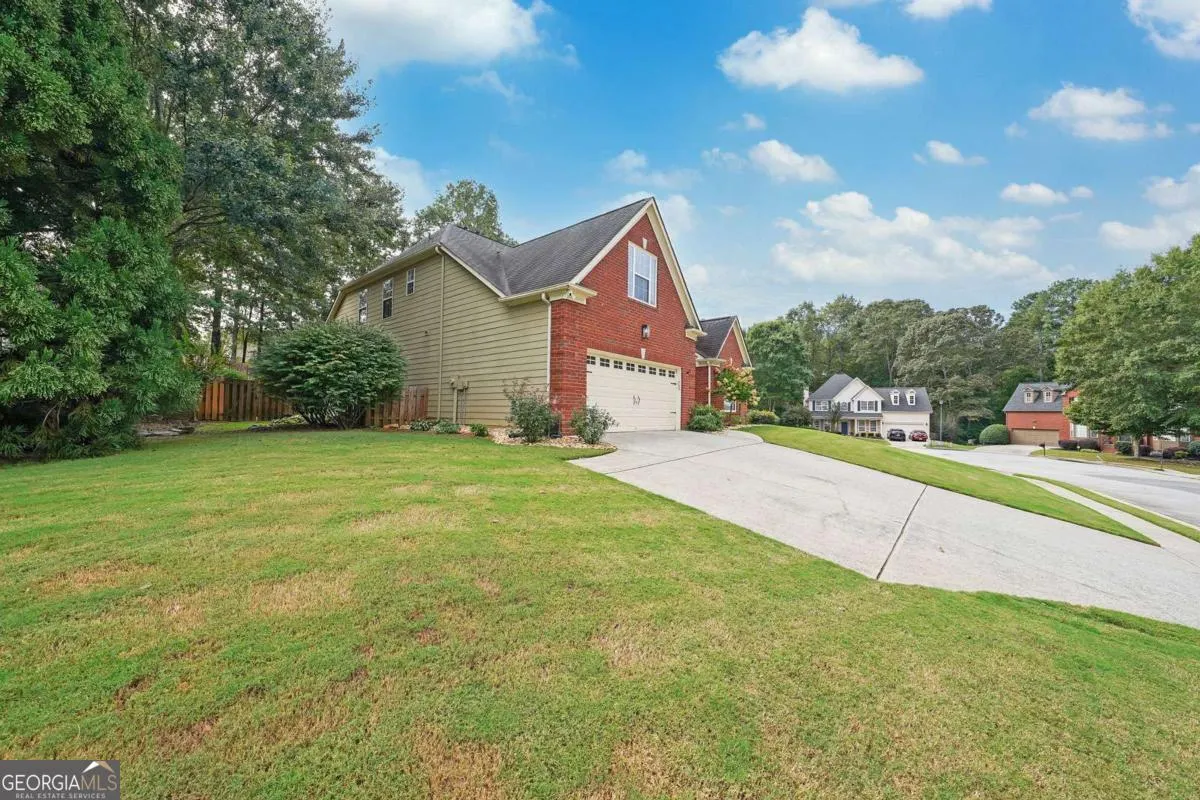 1618 Rocky Knoll Lane