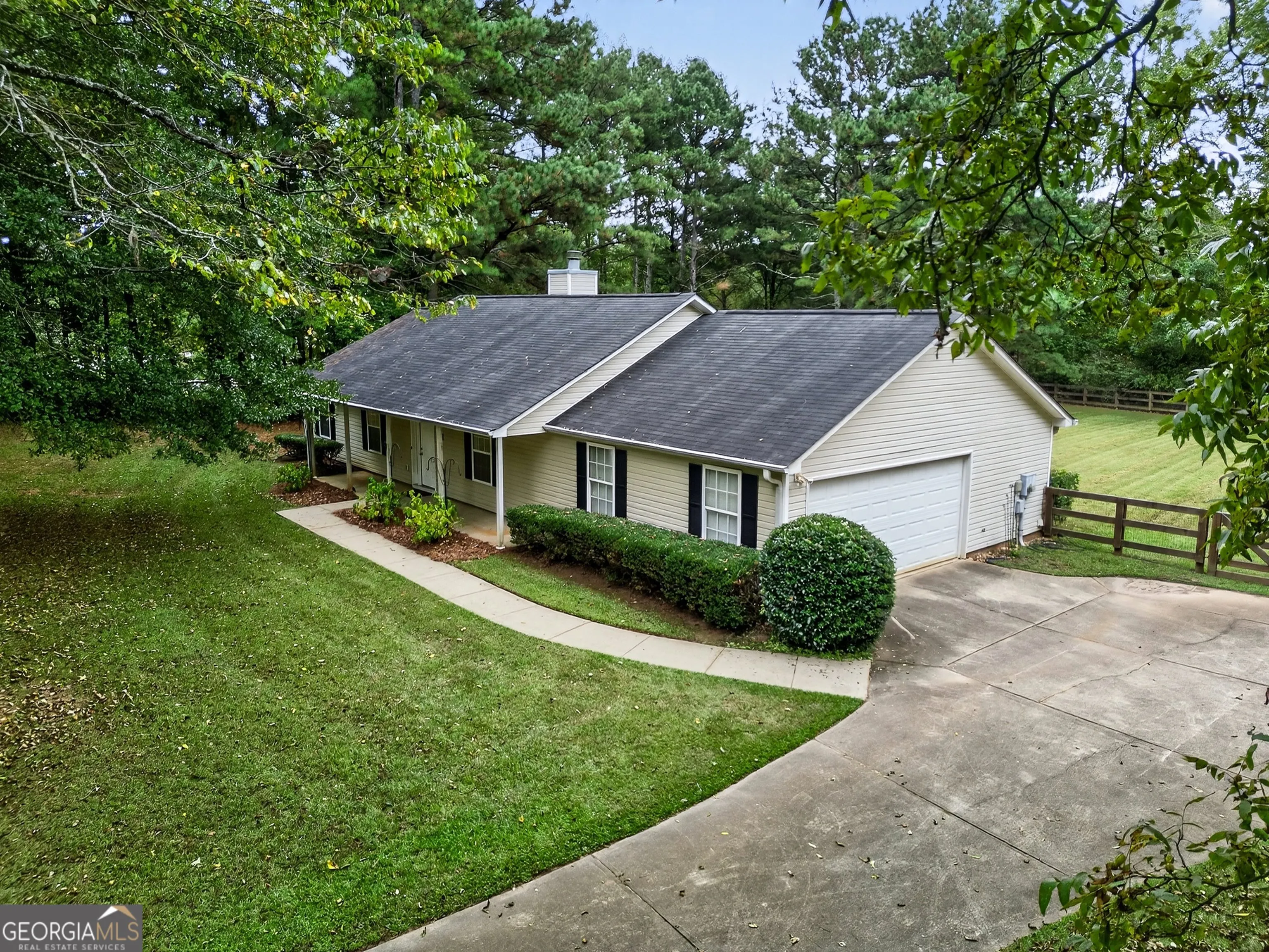 4583 Gordon Road