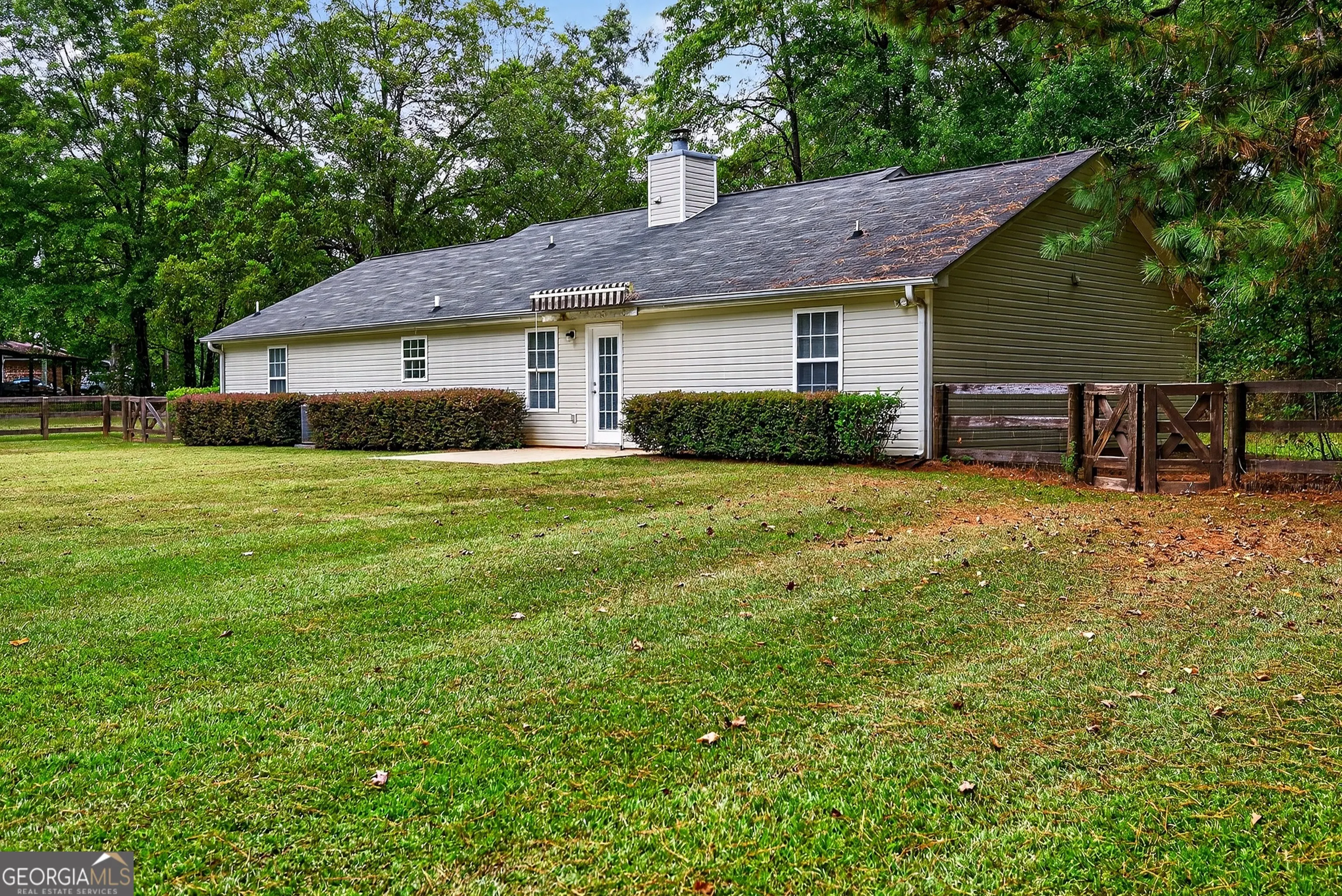 4583 Gordon Road