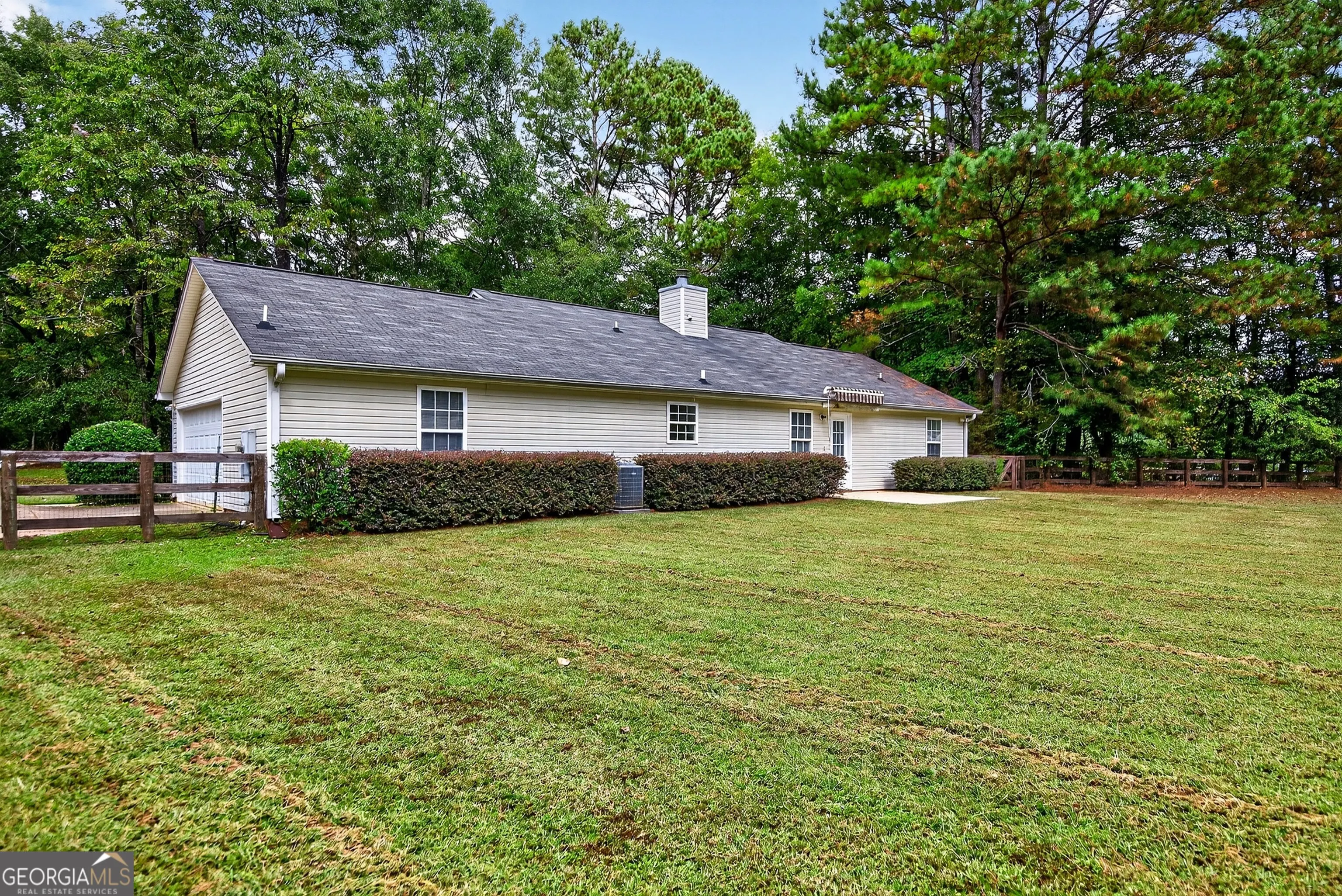 4583 Gordon Road